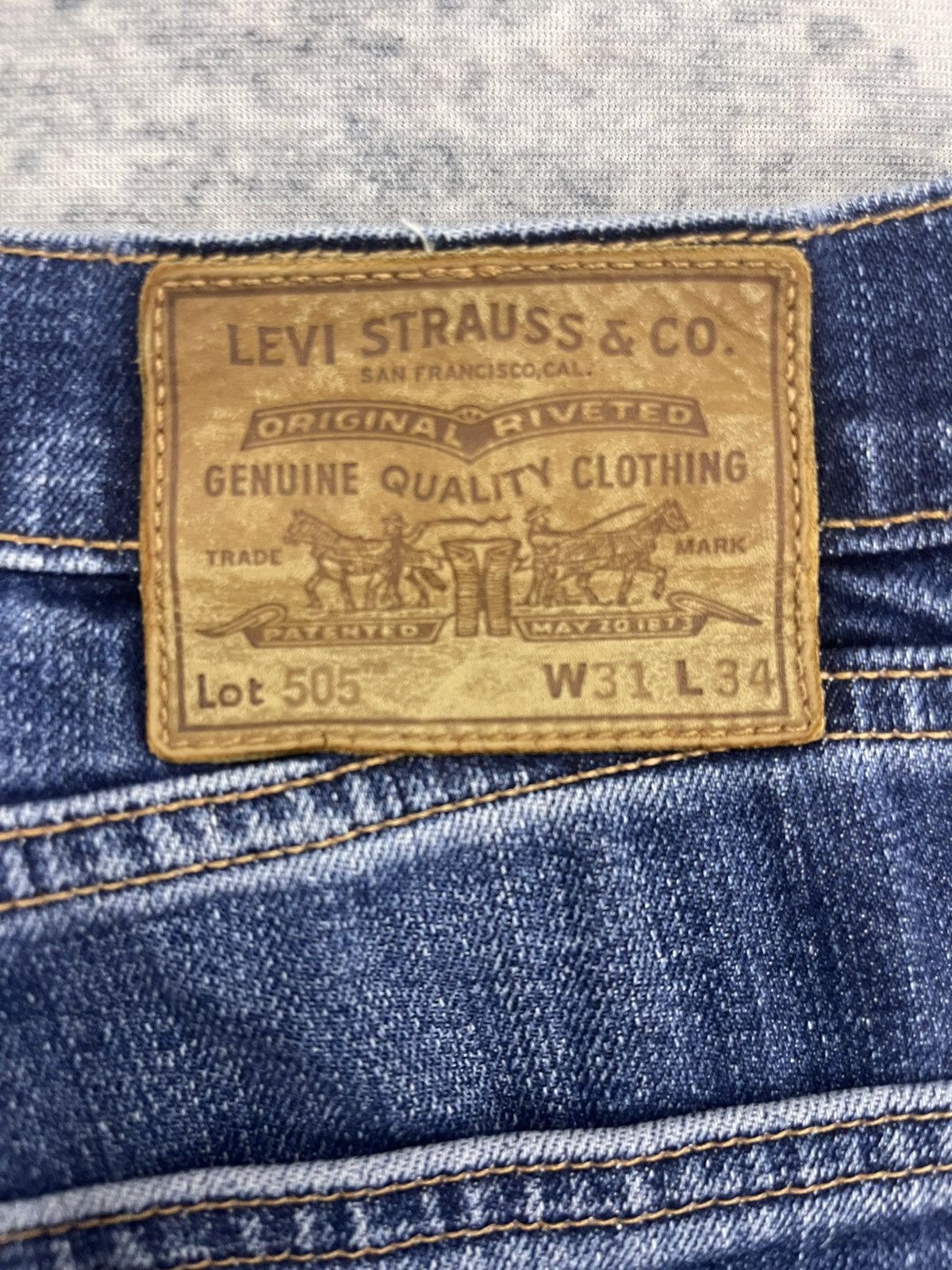Levi's 90s Levis 505 Big E Distressed Denim Size US 31 - 12 Thumbnail