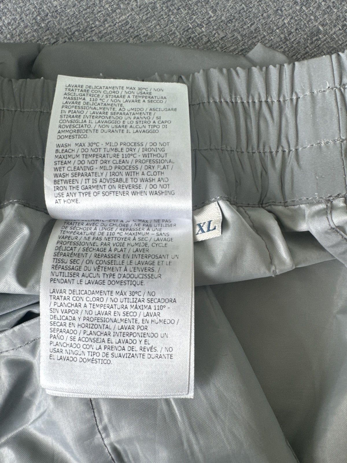 Moncler Moncler reflective pants Size US 34 / EU 50 - 7 Thumbnail