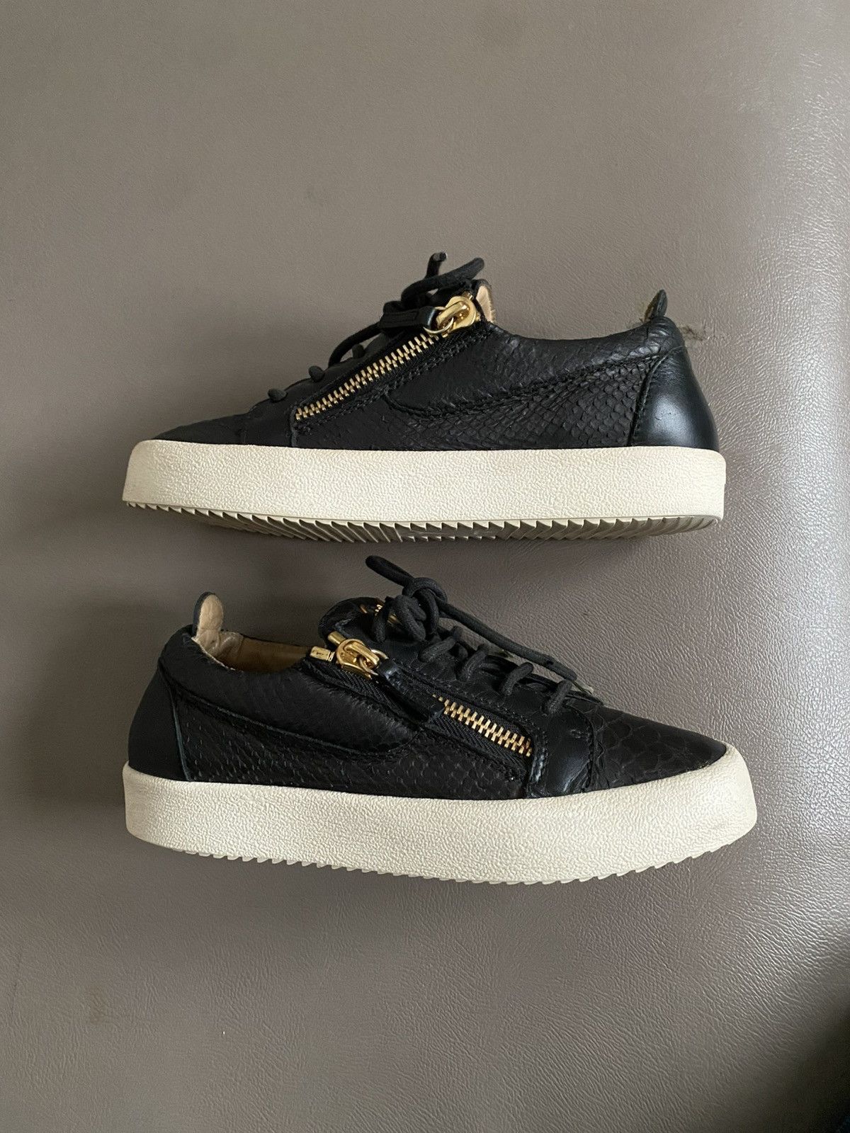 Giuseppe Zanotti Giuseppe zanotti black python embossed leather may london Size US 7 / IT 37 - 4 Thumbnail
