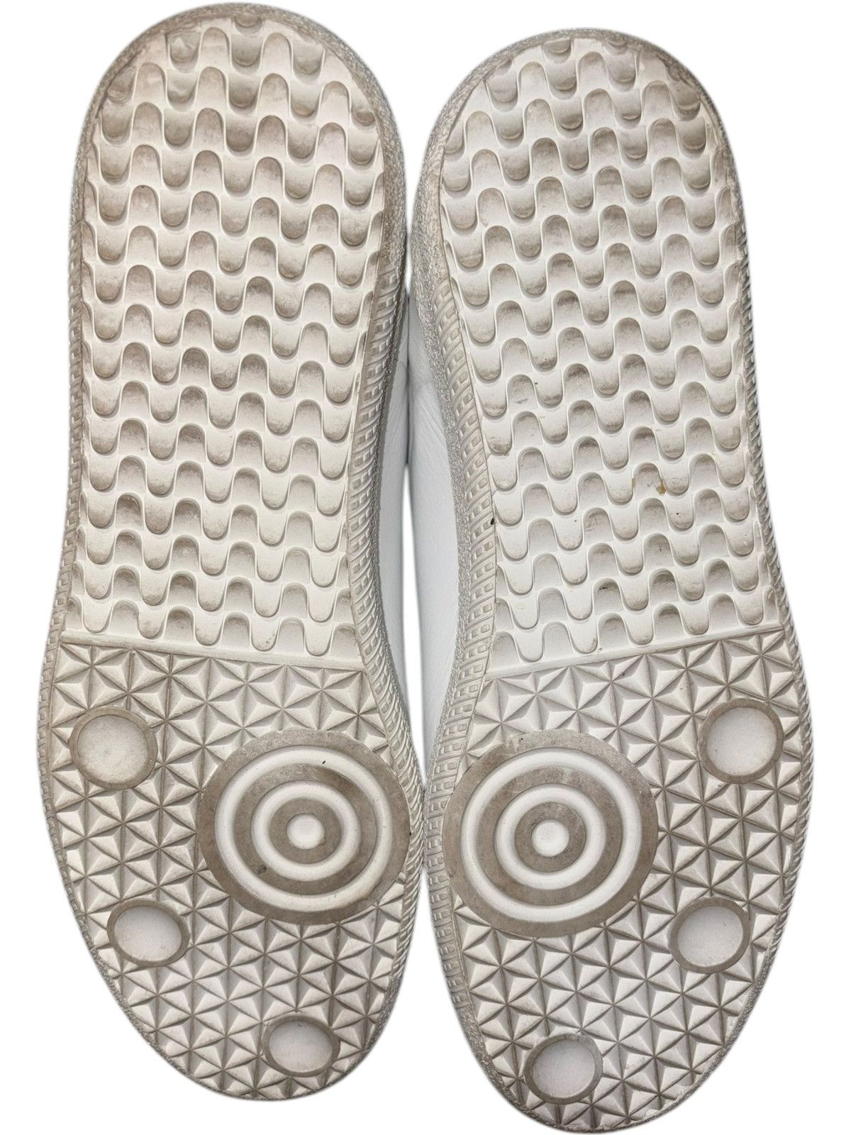 Maison Margiela 40 Maison Margiela Future Low White Leather Sneaker Trainer Size US 7 / EU 40 - 6 Thumbnail
