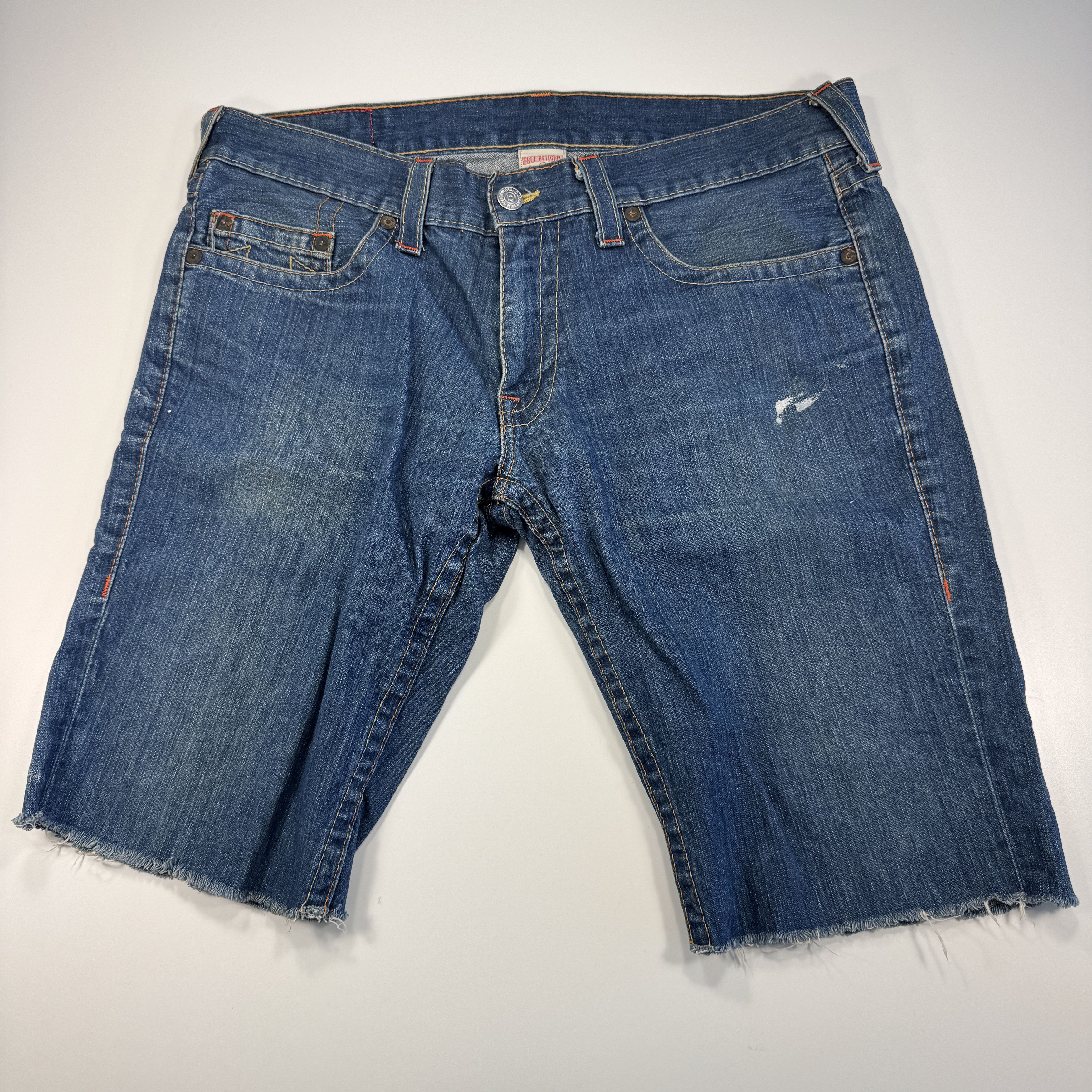 True Religion True Religion Bobby Jeans Shorts Size US 38 / EU 54 - 1 Thumbnail