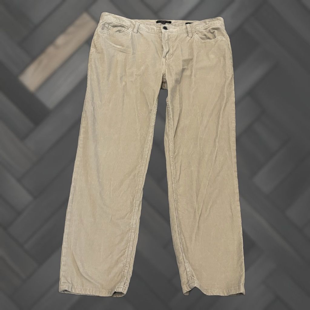 Banana Republic Banana Republic Corduroy Pants Mens Slim Beige Straight 35x30 36x28 Traveler Regular Slim Fit Size US 35 - 1 Thumbnail