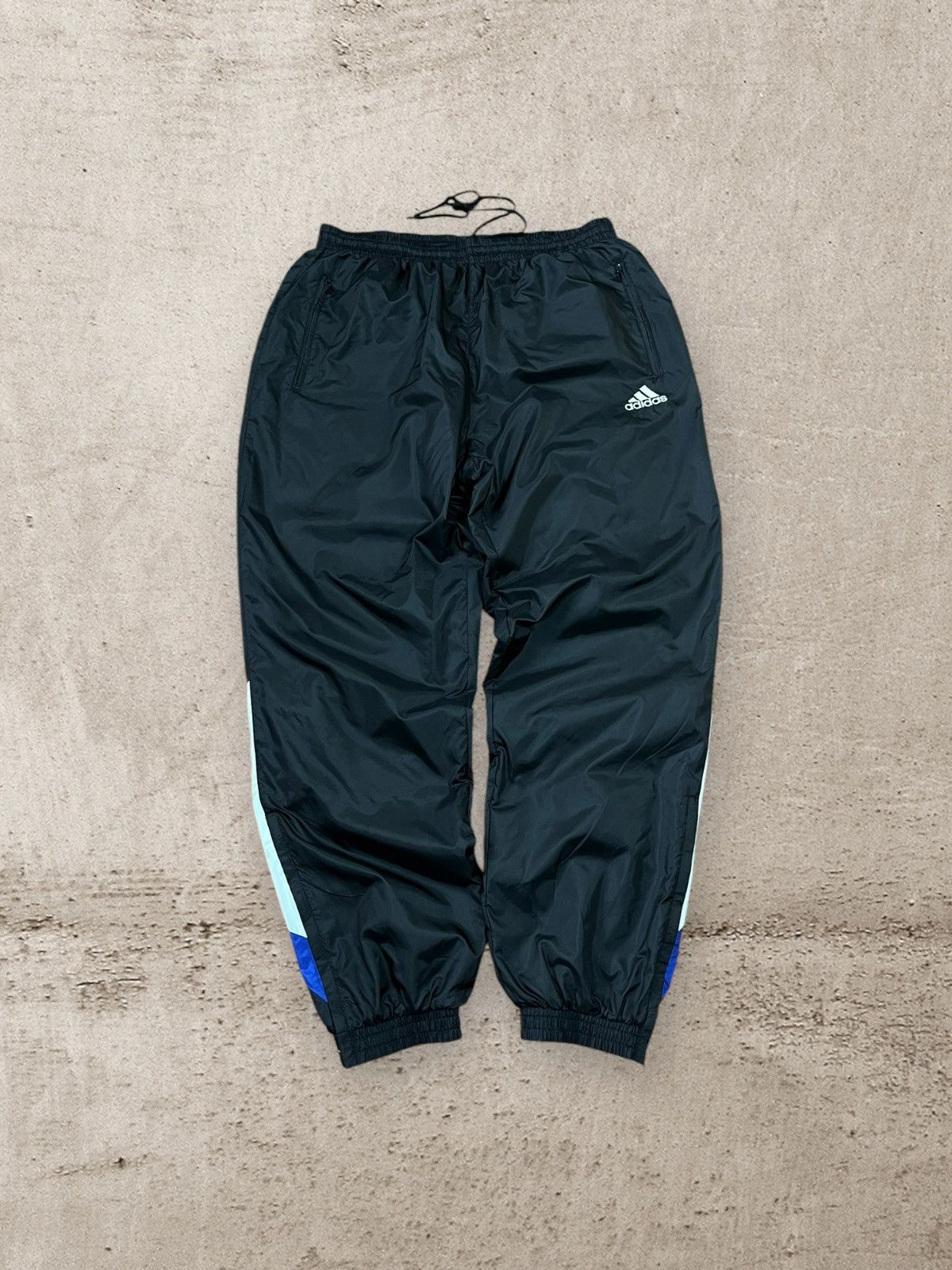 Adidas × Vintage Vintage 90s ADIDAS Black Track Pants 3 Stripes Baggy XL Size US 36 / EU 52 - 4 Thumbnail