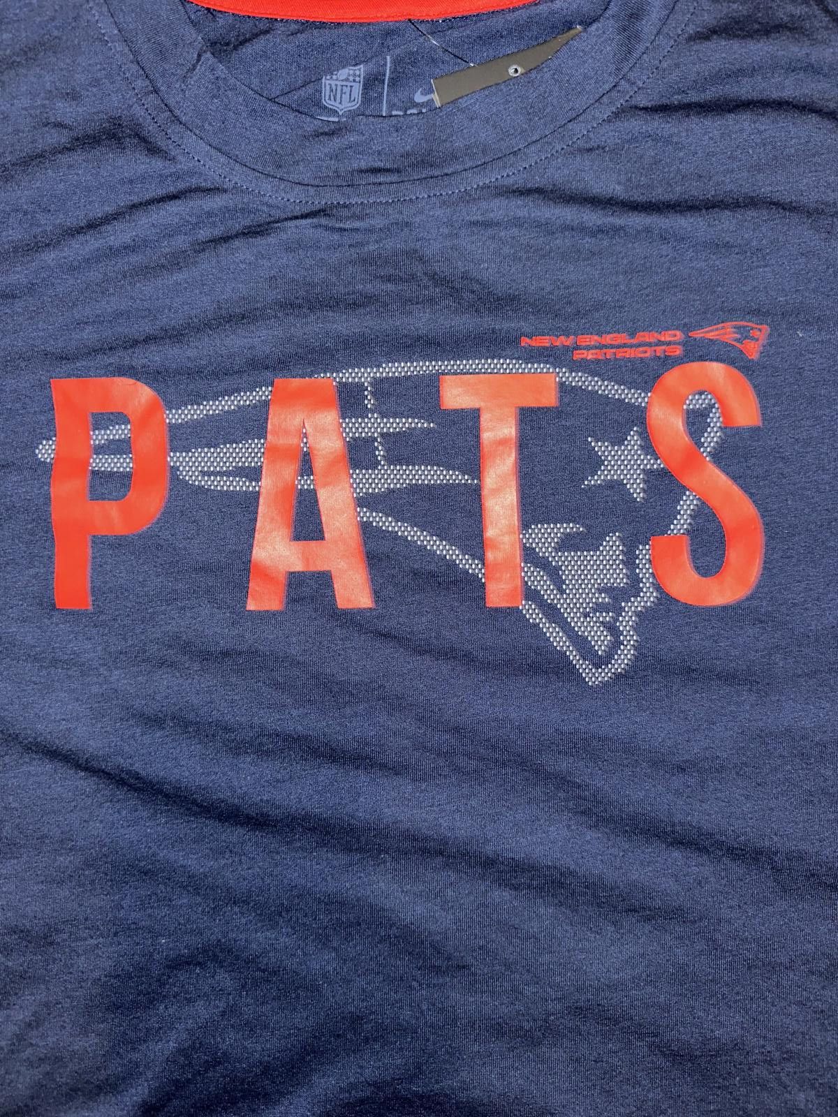 Nike Nike Women’s New England Patriots Nickname Tri-Blend Performance Crop Top Size L / US 10 / IT 46 - 2 Thumbnail