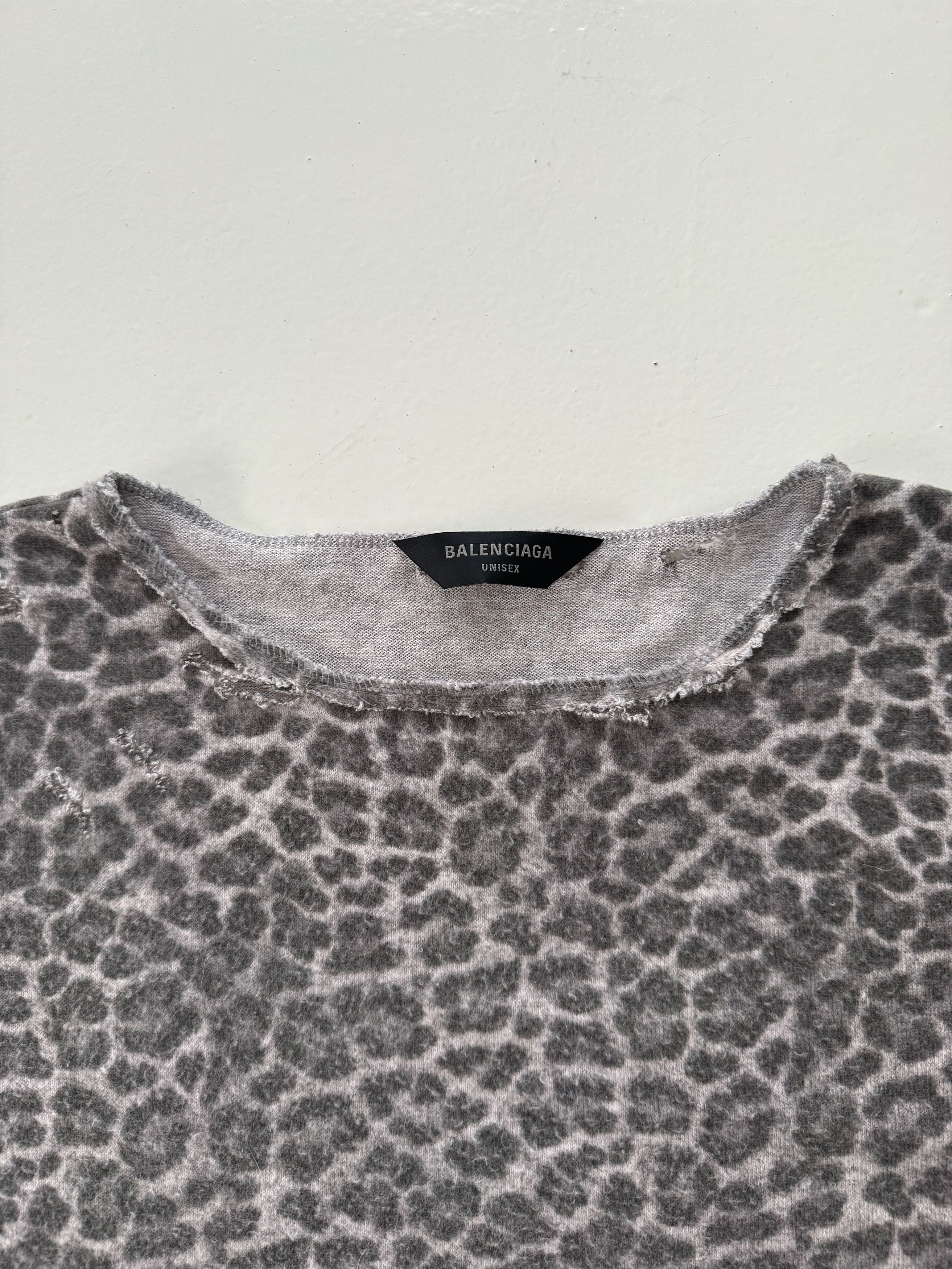 Balenciaga Balenciaga leopard top RARE size XXL Size US XXL / EU 58 / 5 - 3 Thumbnail