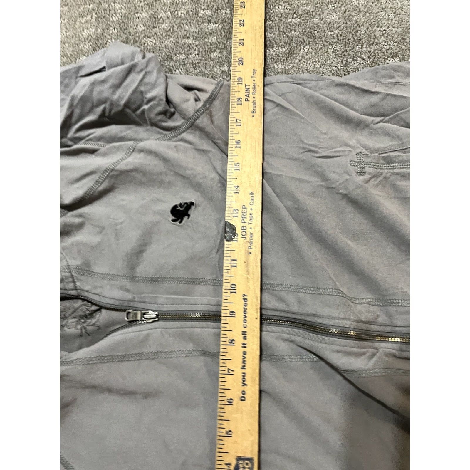 Express Express Gray Full Zip Sweater Size L Mens Mock Neck Lion Emblem Pockets Size US L / EU 52-54 / 3 - 4 Thumbnail