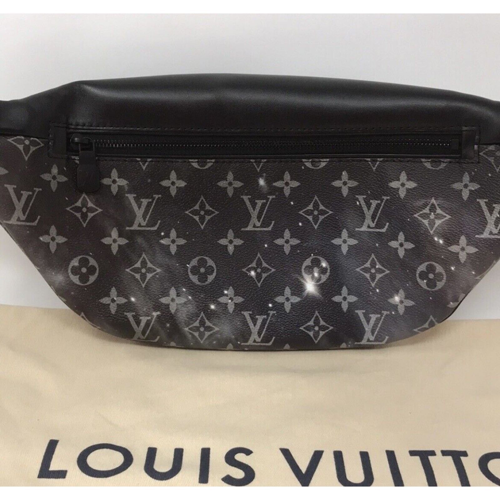 Louis Vuitton Louis Vuitton Discovery Bumbag Limited Ed Monogram Galaxy Size ONE SIZE - 7 Thumbnail