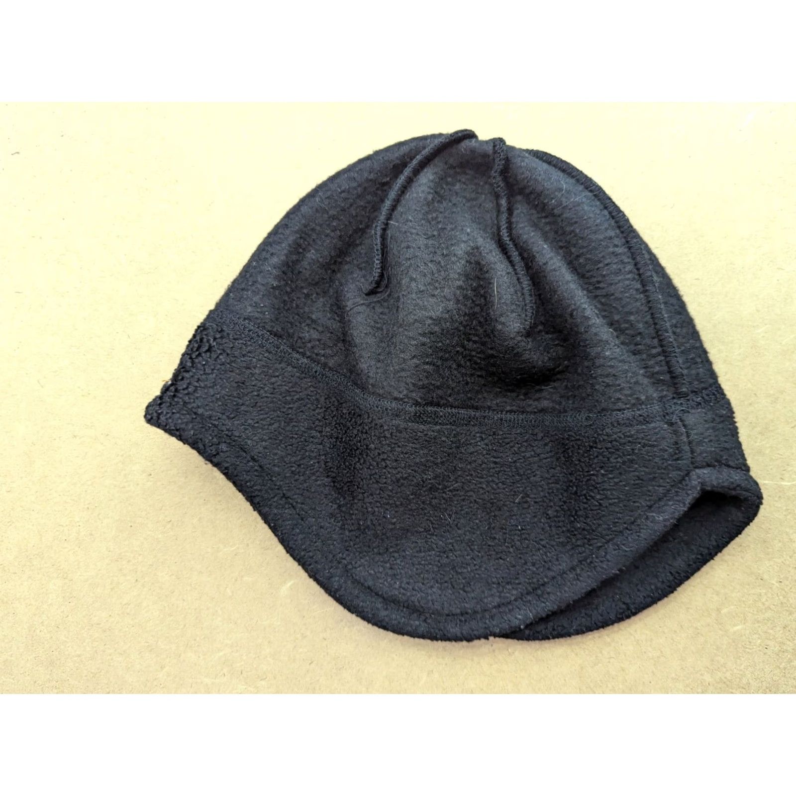 Nike Nike Beanie Hat One Size Black Fleece Ear Flap Beanie Unisex Adults Knit Winter Outdoor Size ONE SIZE - 4 Thumbnail