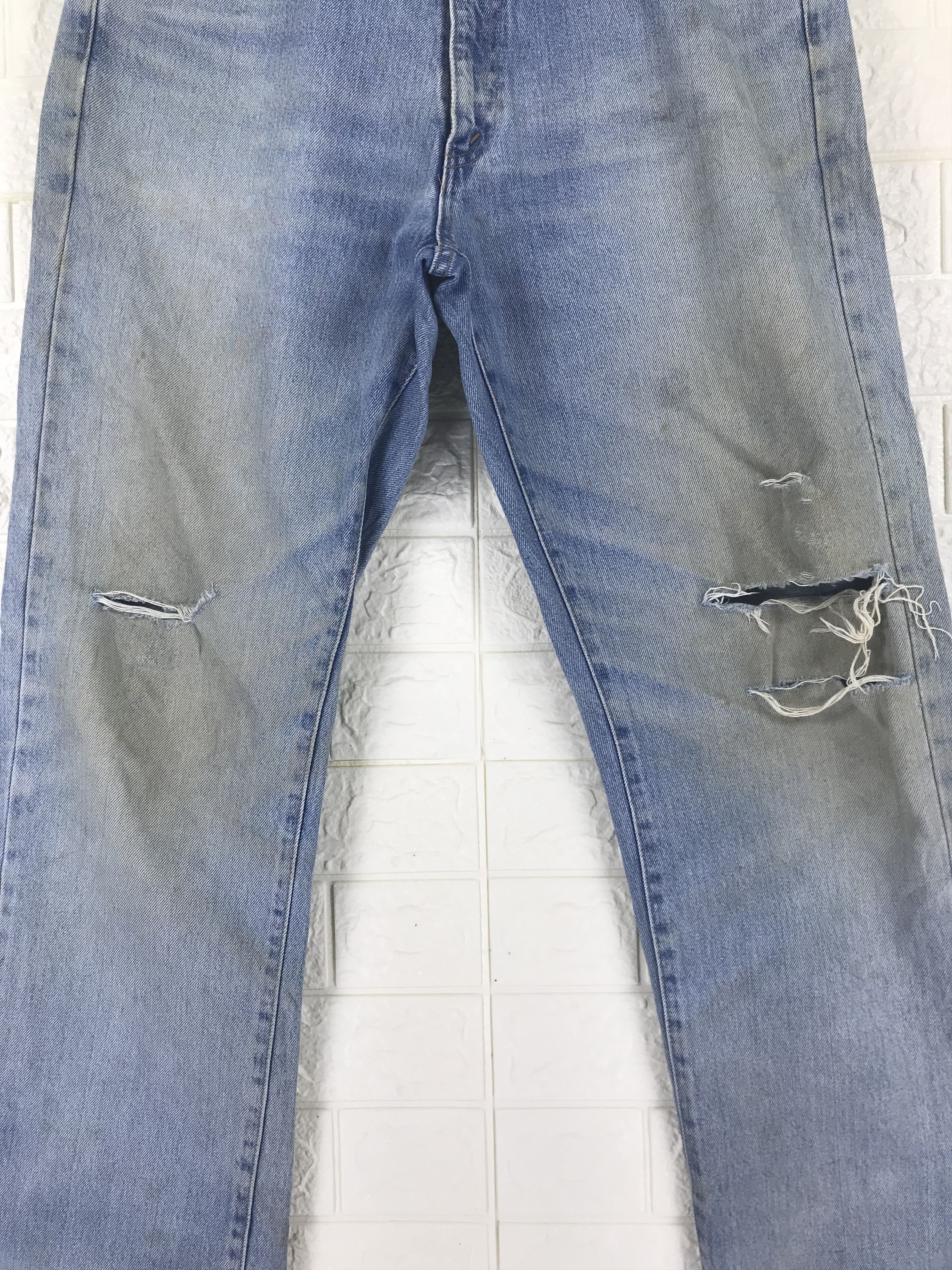Vintage Vintage Bobson Light Wash Distressed Jeans Size US 34 / EU 50 - 3 Thumbnail