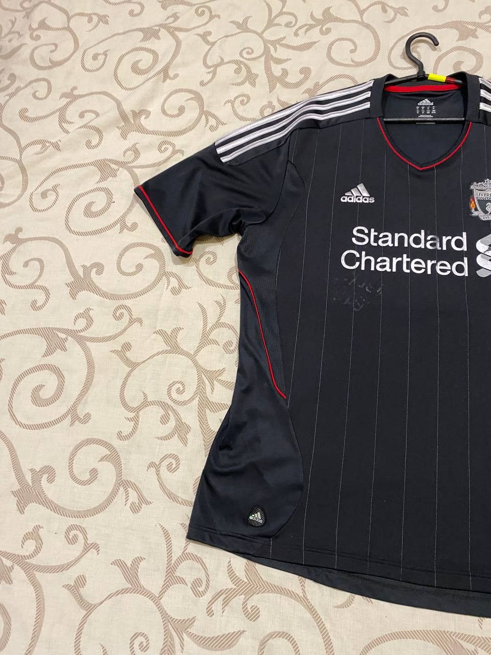 Adidas Adidas Liverpool FC Pinstripe “Standard Chartered” Jersey Size US XL / EU 56 / 4 - 2 Thumbnail
