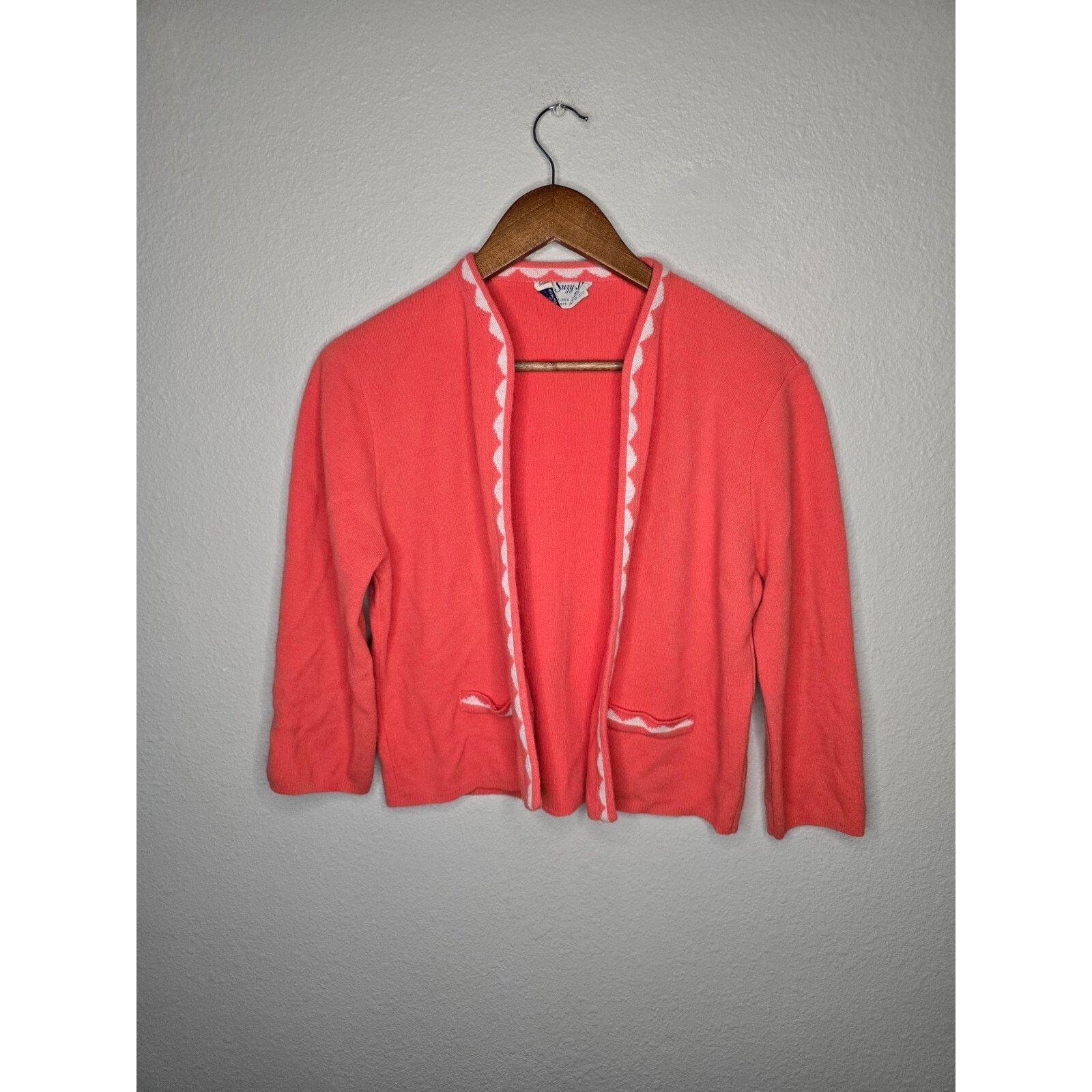 Vintage Vintage Suzy Dee Sweater Womens Small Coral Pink Cardigan S Size S / US 4 / IT 40 - 1 Thumbnail