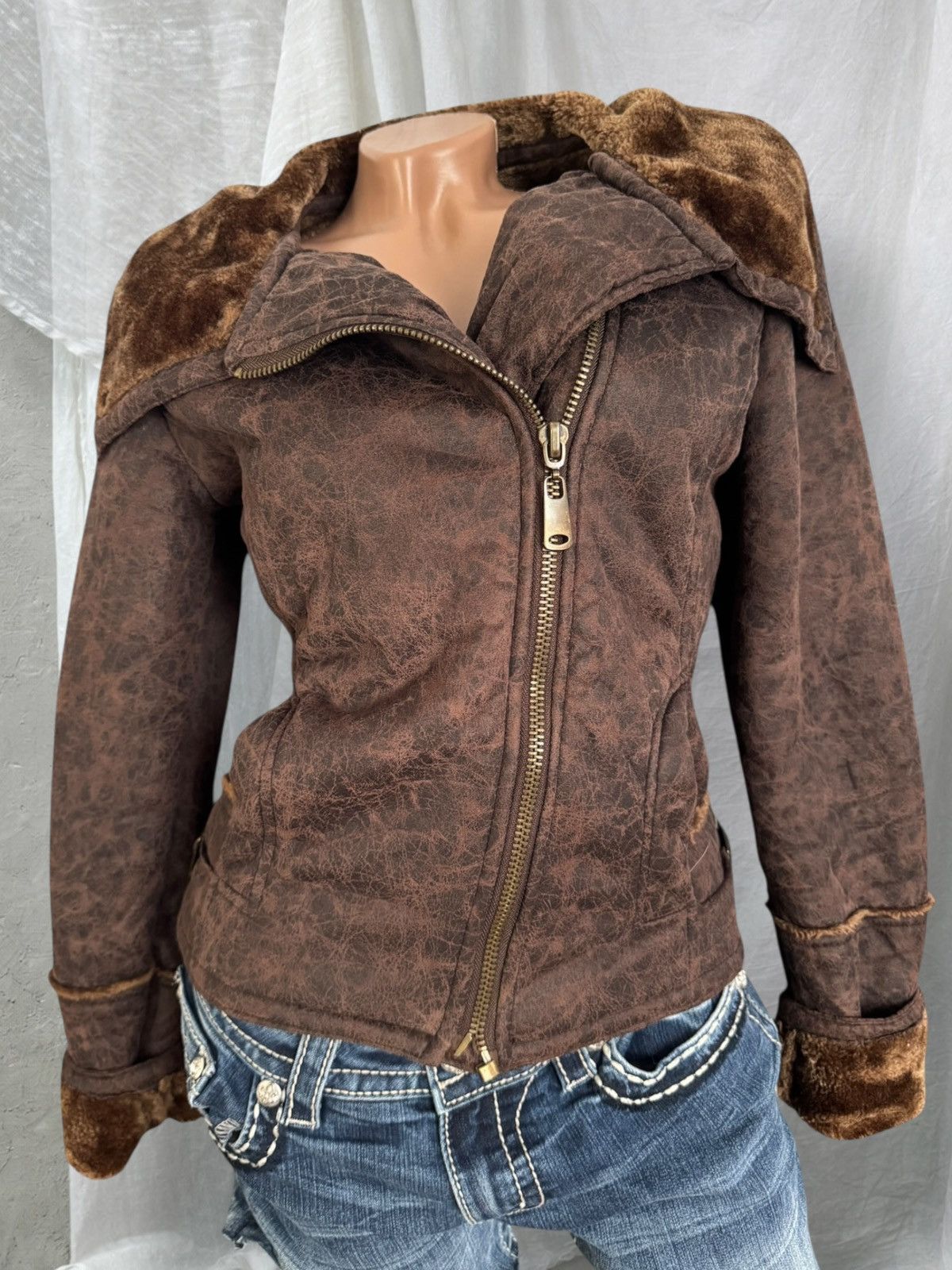 Japan Style Faux Fur Faded Sheepskin Style Aviator Jacket