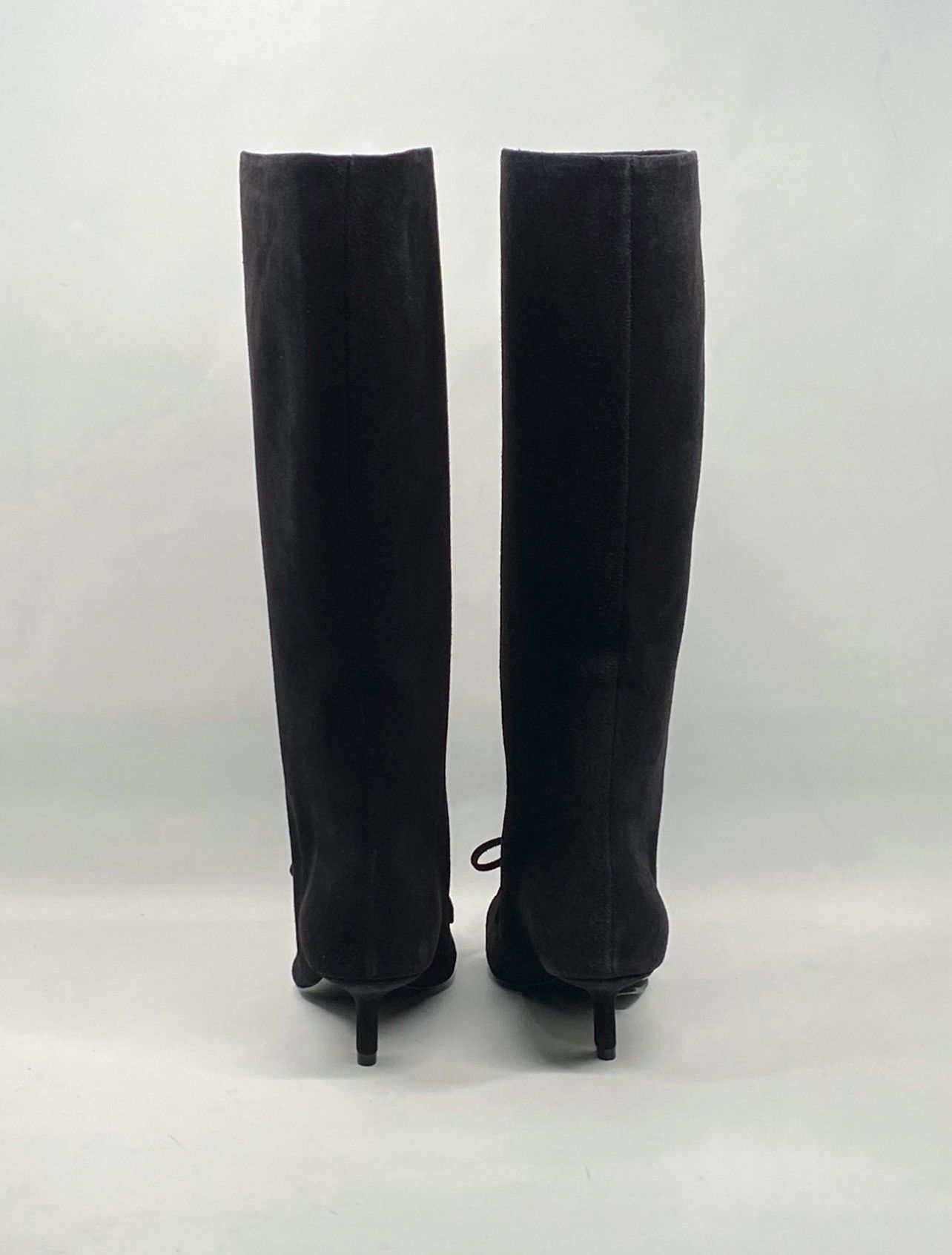 Burberry Burberry Storm Tall Suede Boots size 37 Size US 7 / IT 37 - 8 Thumbnail