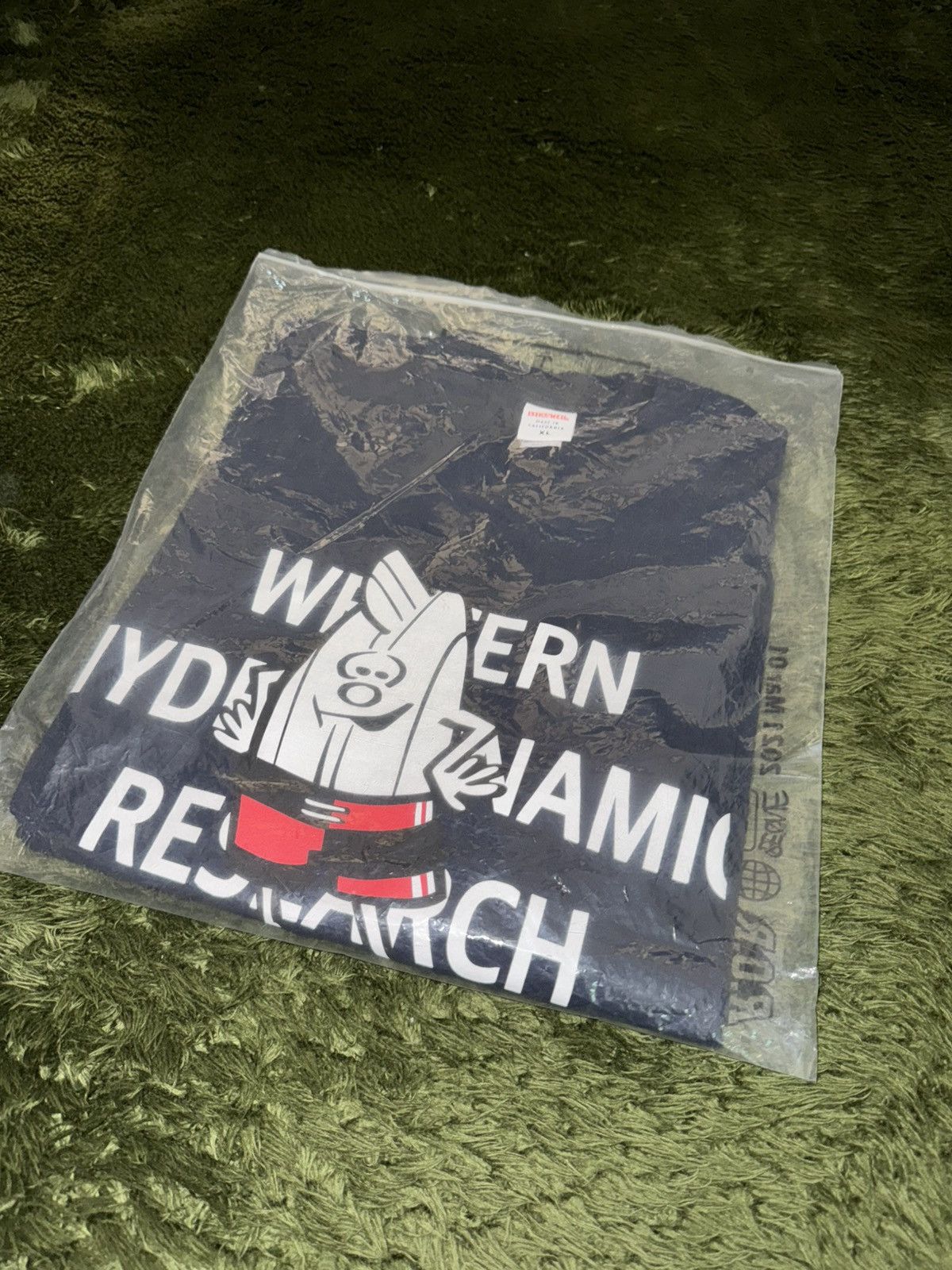 Western Hydrodynamic Research [XL] WHR X BIRDWELL collaboration logo printed T-shirts navy Size US XL / EU 56 / 4 - 10 Thumbnail