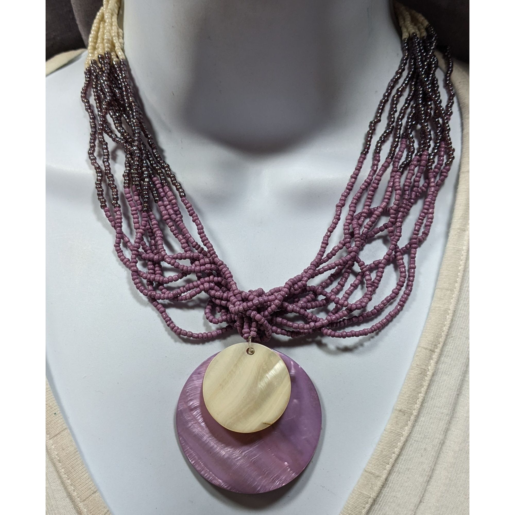 Other Neutral Mermaidcore Purple And White Glass Beaded Shell Pend Size ONE SIZE - 4 Thumbnail