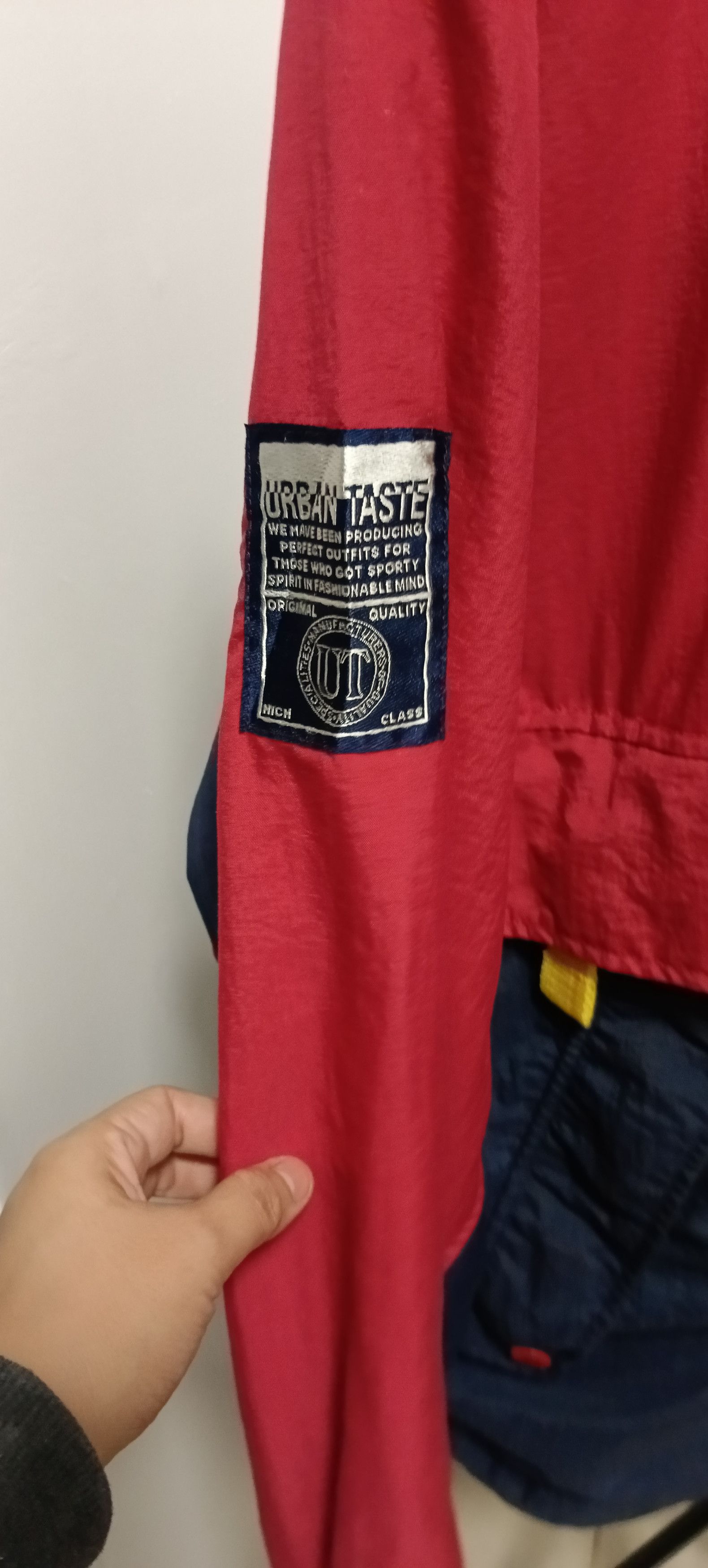 Japanese Brand Urban Taste Sports Comfort Gear Hooded Jacket Size US L / EU 52-54 / 3 - 15 Thumbnail