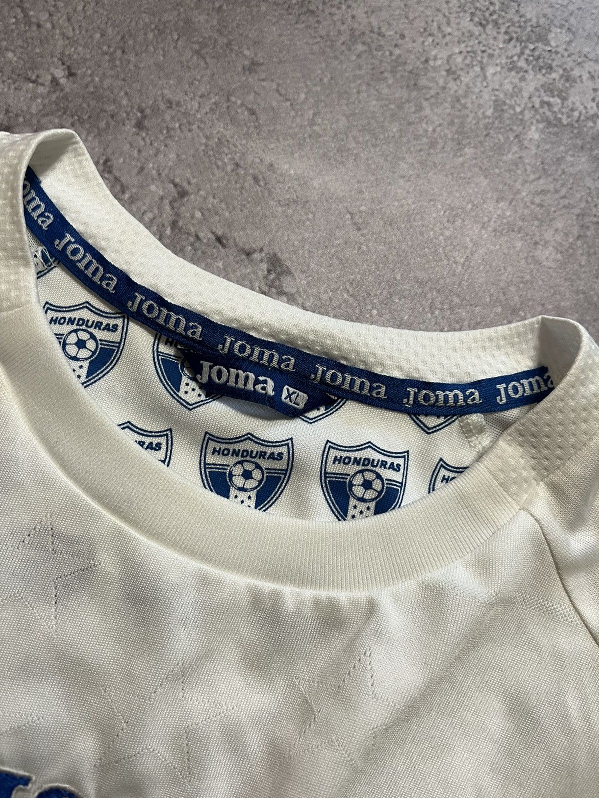 Joma Vtg 2010 Honduras World Cup Home Kit Joma Palacios #8 jersey Size US XL / EU 56 / 4 - 7 Thumbnail