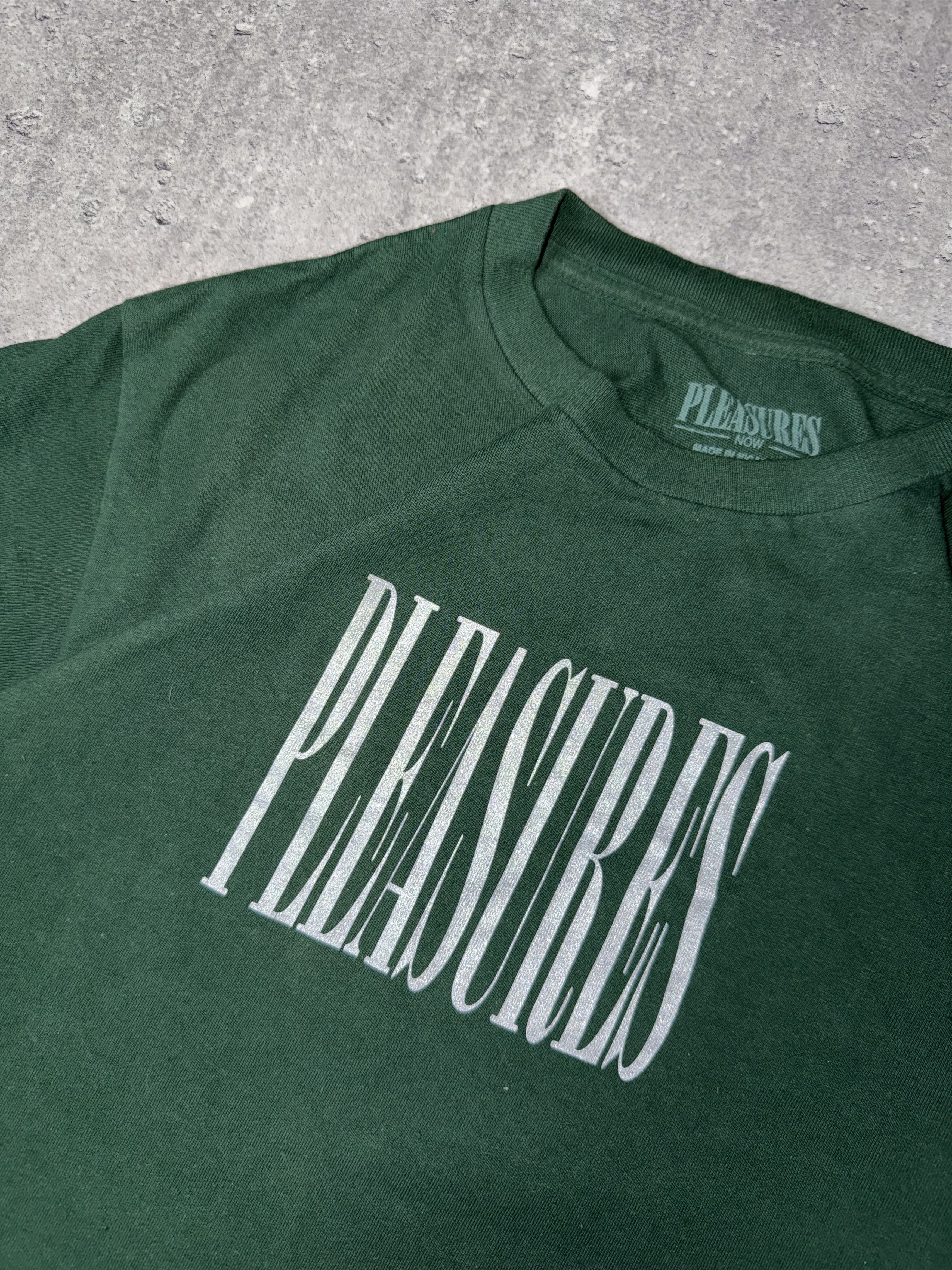 Pleasures Pleasures streetwear tee boxy swag Size US M / EU 48-50 / 2 - 2 Thumbnail