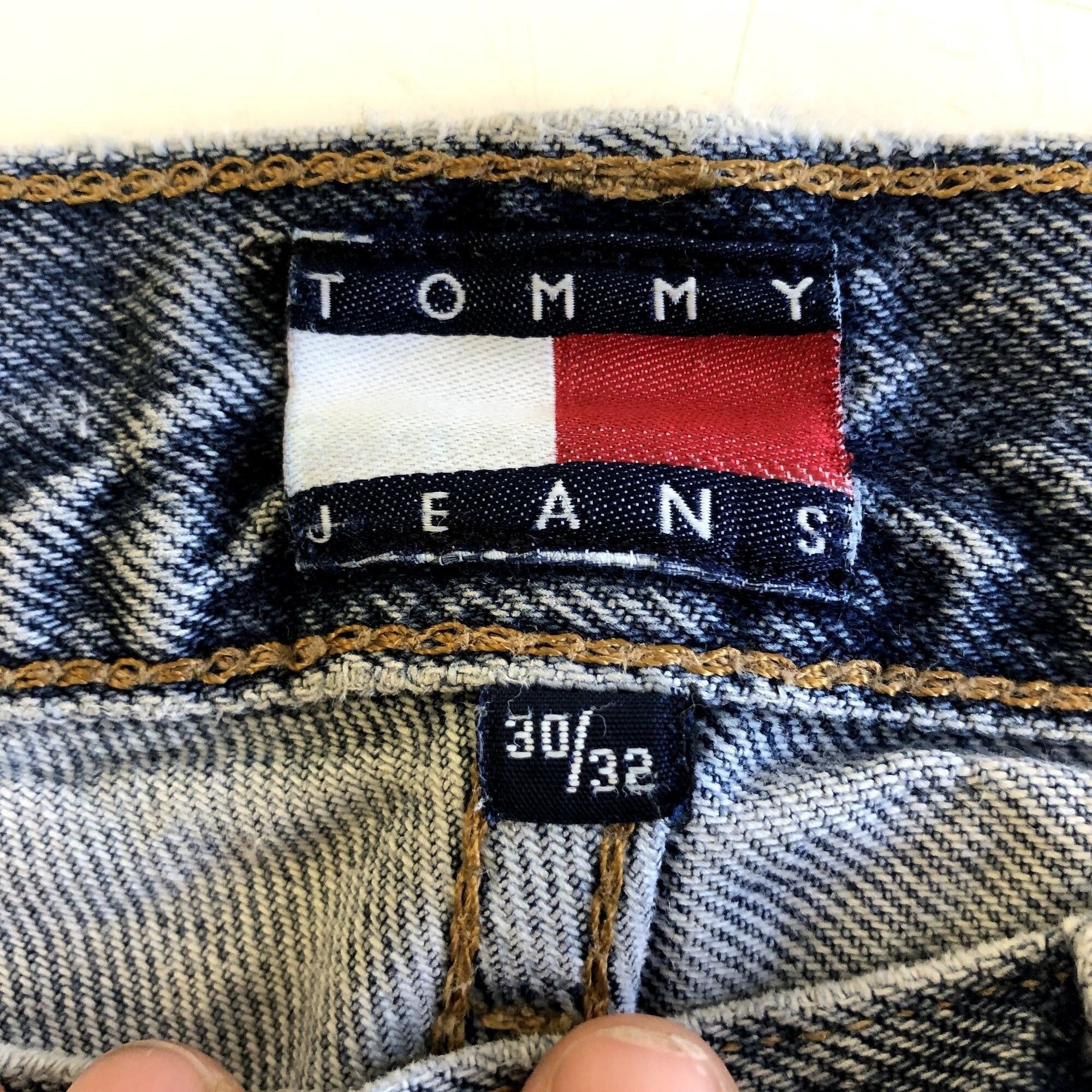 Tommy Hilfiger 80 90's DISTRESSED Blue Jeans Streetwear DENIM SKATER Pants Size US 30 / EU 46 - 4 Thumbnail