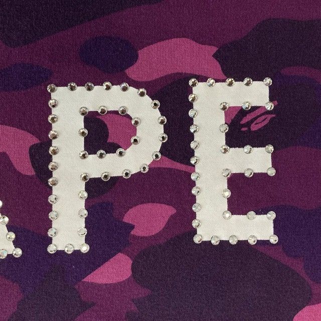 Bape × Swarovski Swarovski × BAPE LOGO T-shirt purple camo a bathing ape NIGO Size US M / EU 48-50 / 2 - 5 Thumbnail