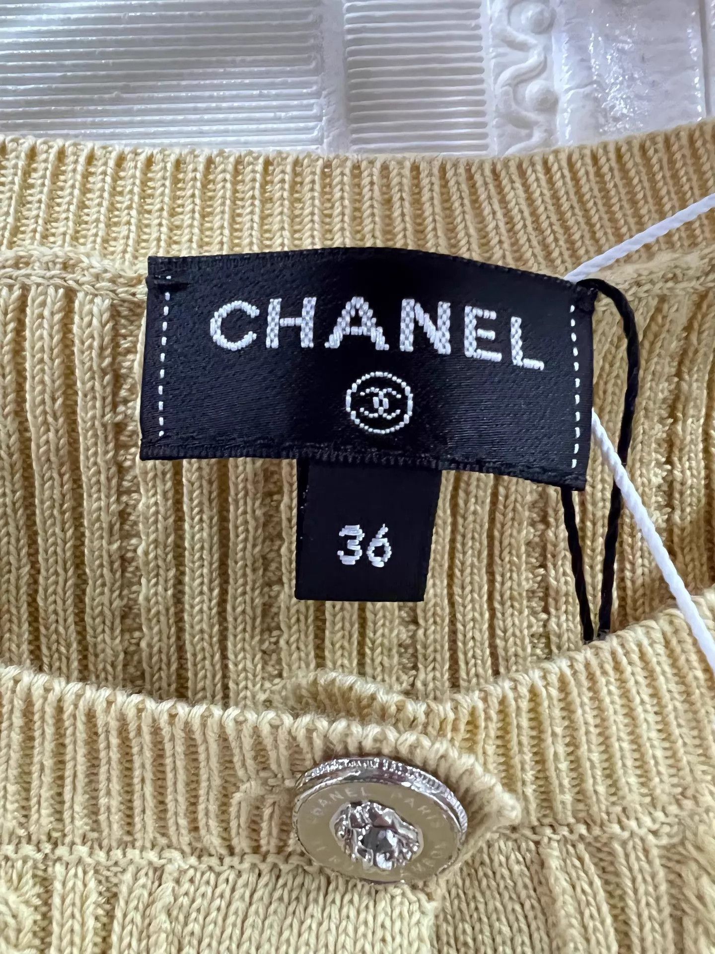 Chanel Chanel Women's Yellow Logo Crystal Crewneck Knit Tee 36 New Size XS / US 0-2 / IT 36-38 - 4 Thumbnail