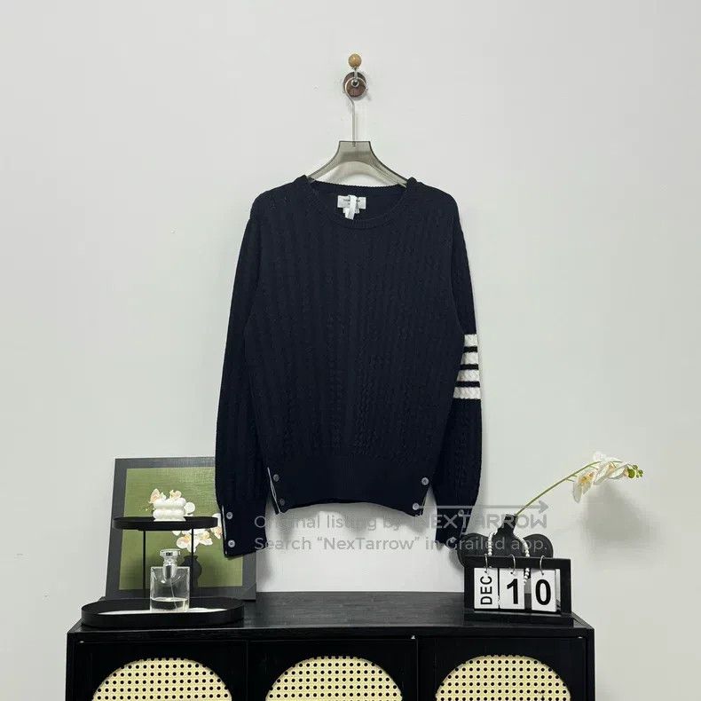 Thom Browne Thom Browne Navy blue four-striped sweater Size US L / EU 52-54 / 3 - 1 Thumbnail