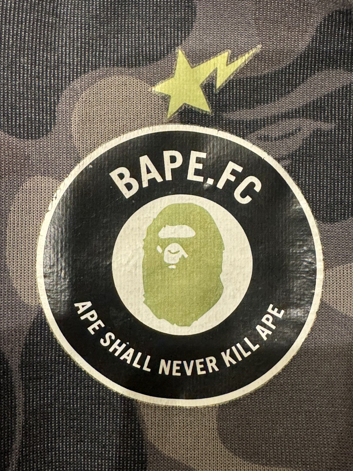 Bape × Puma BAPE x PUMA camo pullover hoodie Size US S / EU 44-46 / 1 - 6 Thumbnail