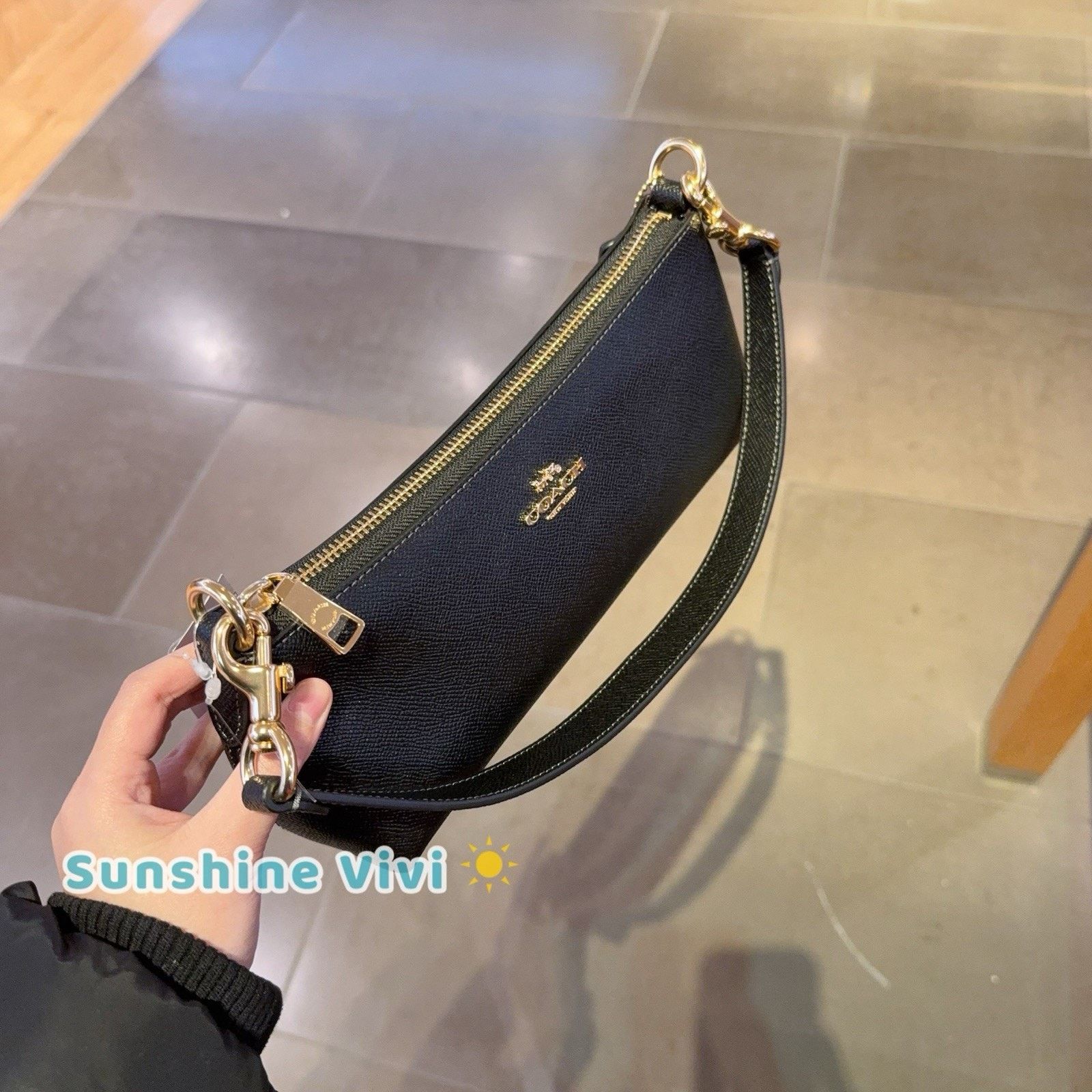 Coach NWT Coach Charlotte Shoulder Bag Leather GOLD/Black CCO18 Size ONE SIZE - 2 Thumbnail