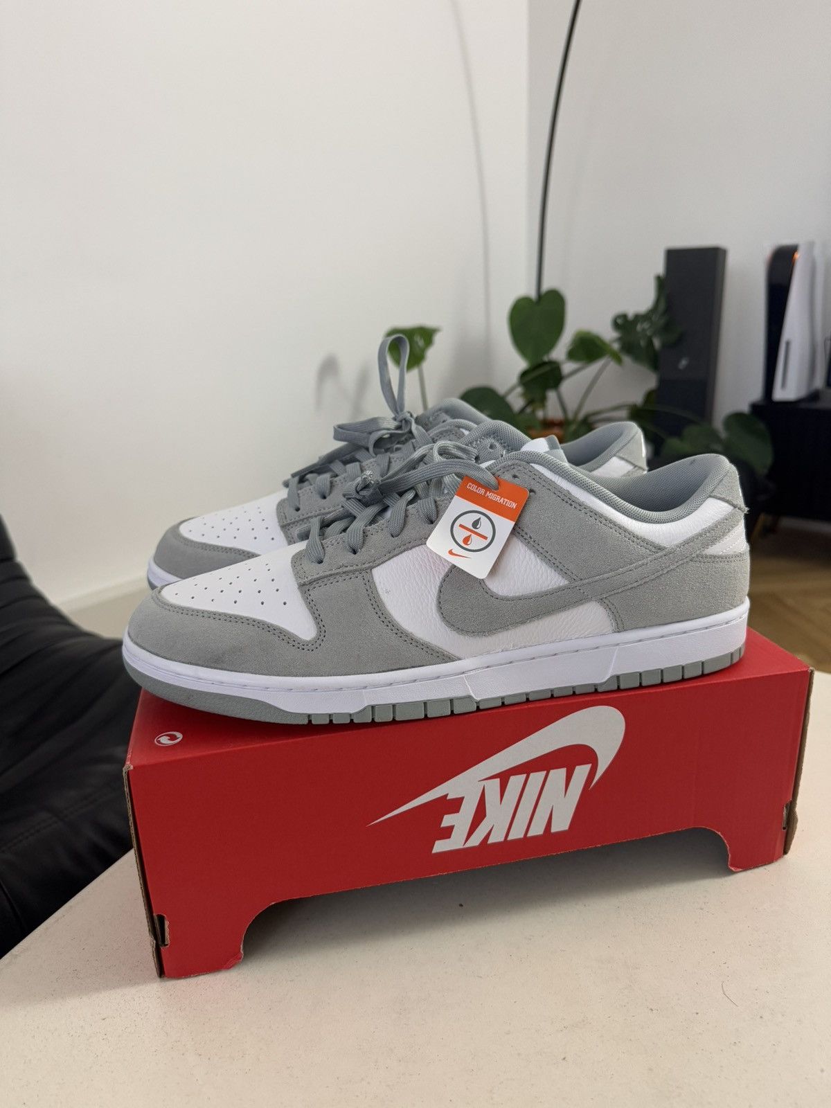 Nike RARE BIG SIZE 15US Nike Dunk Low Retro SE Sneakers Hype Grey Size US 15 / EU 48 - 4 Thumbnail