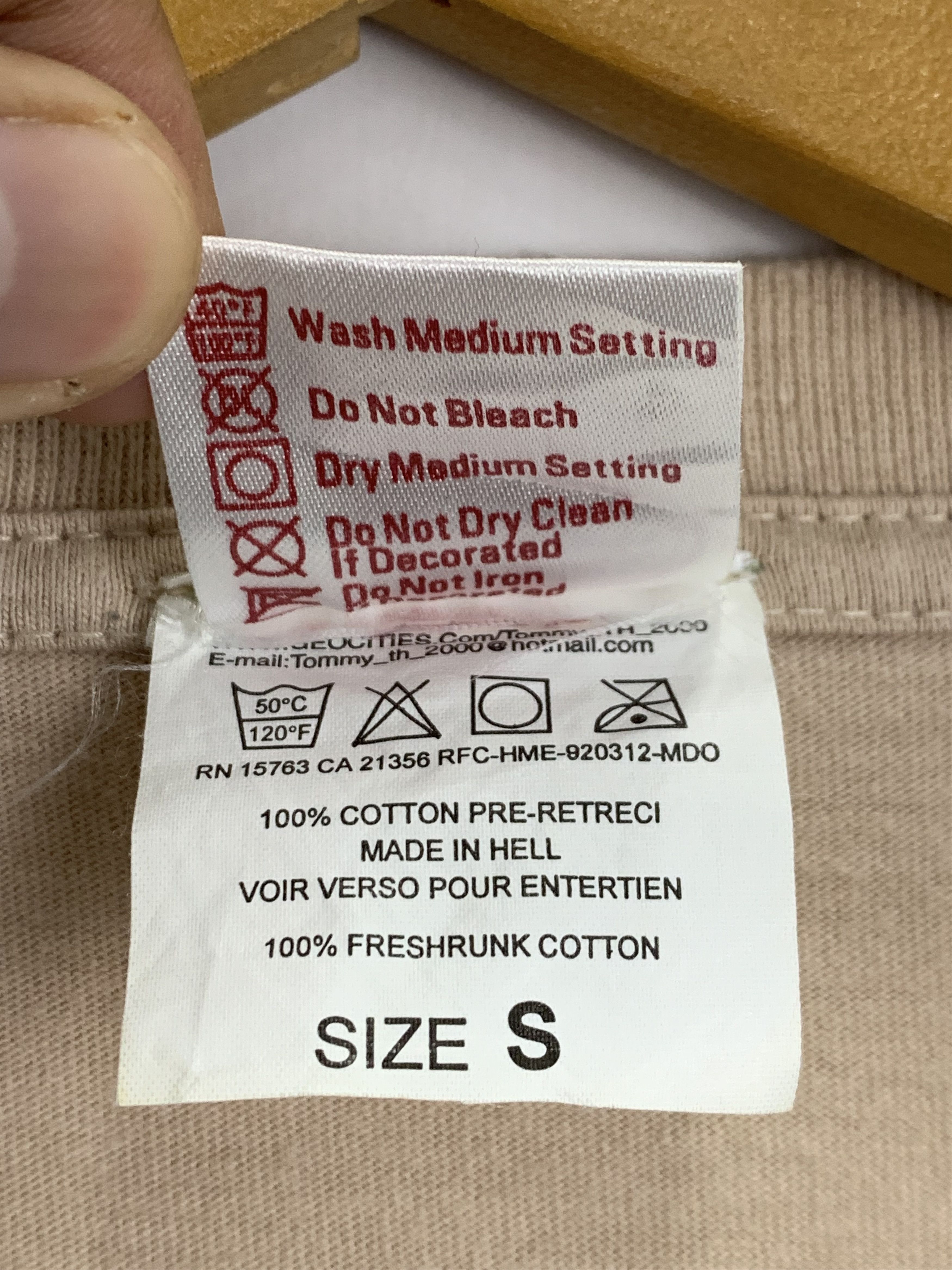Death Row Records × Vintage Vintage 90s Death Row Records Phantom Opera Tee TA0271 Size US S / EU 44-46 / 1 - 6 Thumbnail