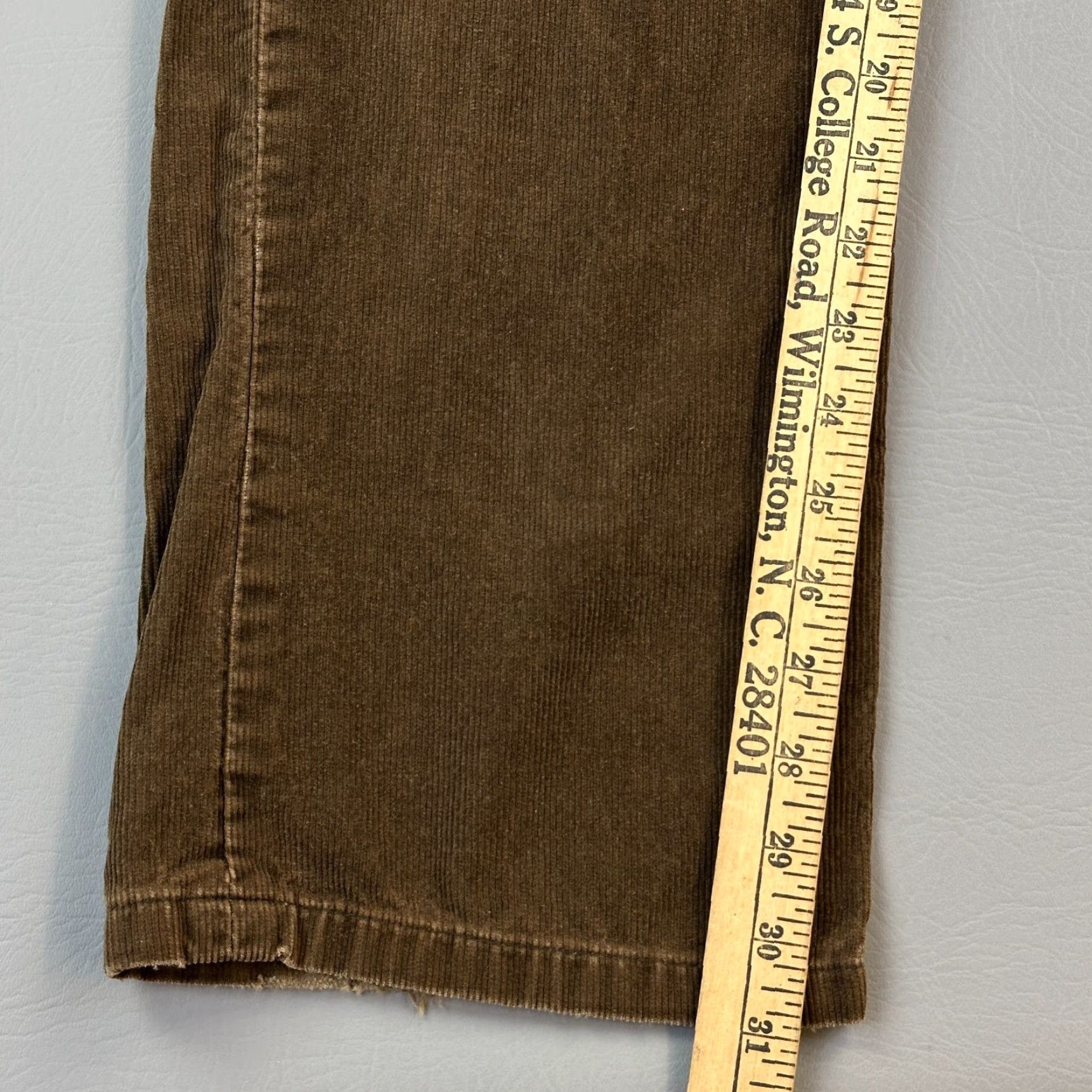 Billabong VINTAGE Billabong Pants Mens 30x31 Brown Corduroy Straight Chino Skate Surf Y2K Size US 30 / EU 46 - 3 Thumbnail