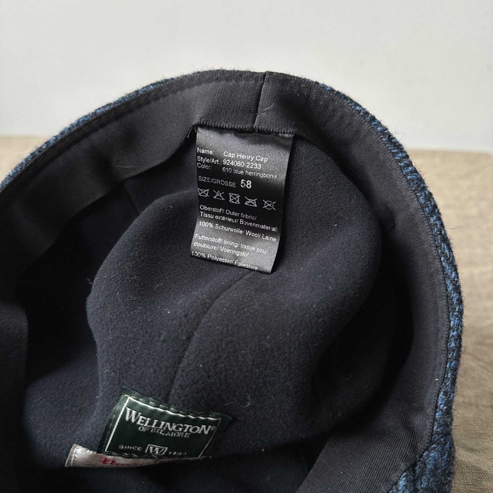 Harris Tweed Wellington Harris Tweed UK Herringbone Wool Flat Hat 9656AC Size ONE SIZE - 7 Thumbnail