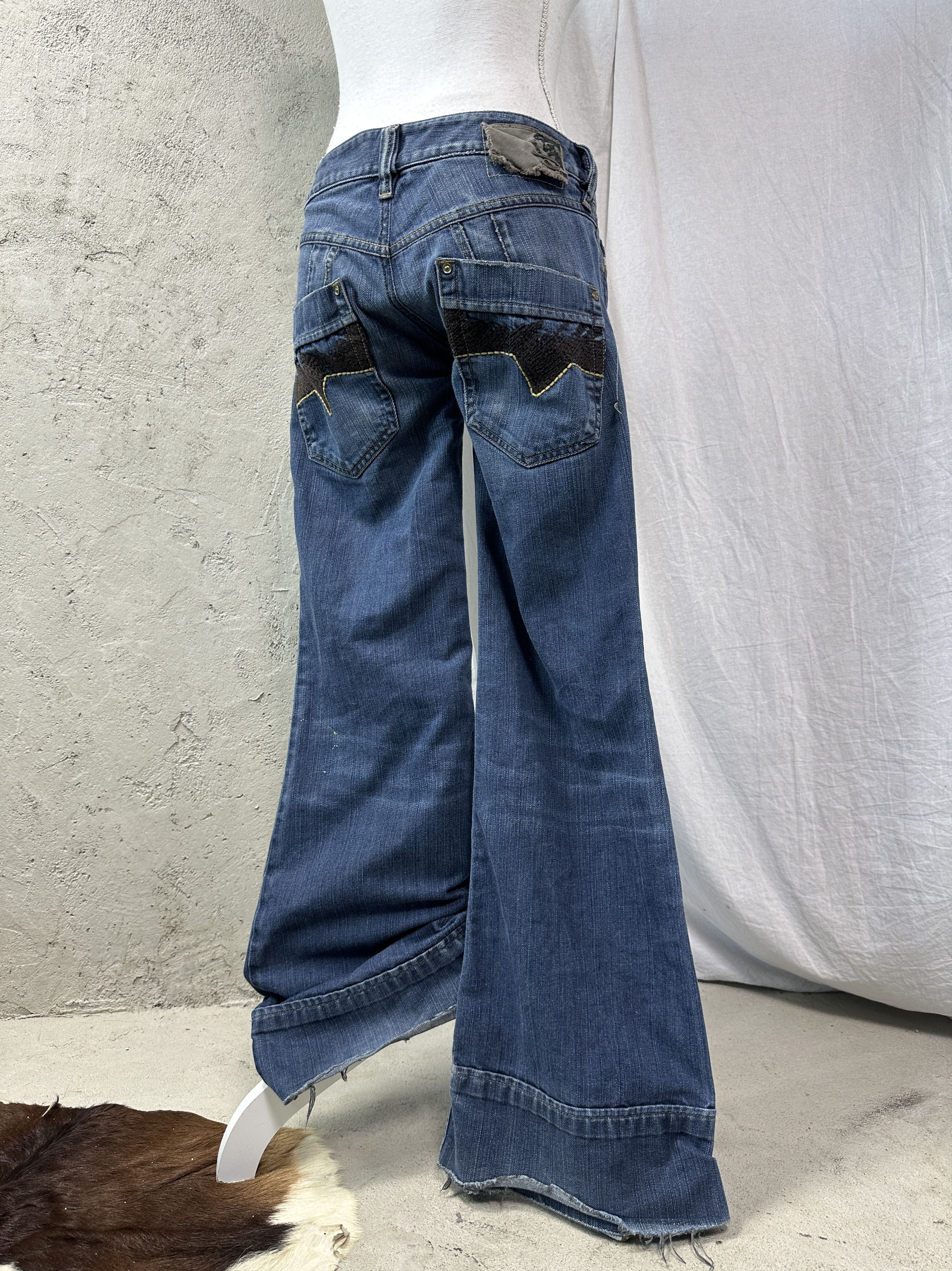 Diesel Vintage Denim Streetwear Diesel Low Waist Flared Jeans 00s Size US 33 - 1 Thumbnail