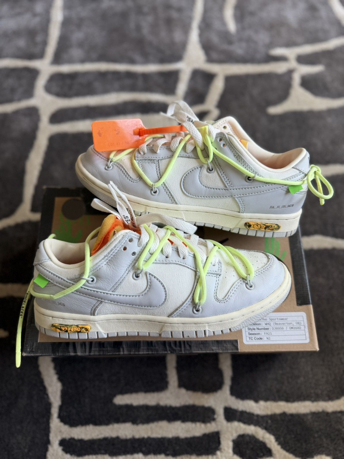 Off-White Nike Dunk Low x Off-White Lot 43 of 50 Sneakers Size US 6.5 / EU 39-40 - 1 Thumbnail