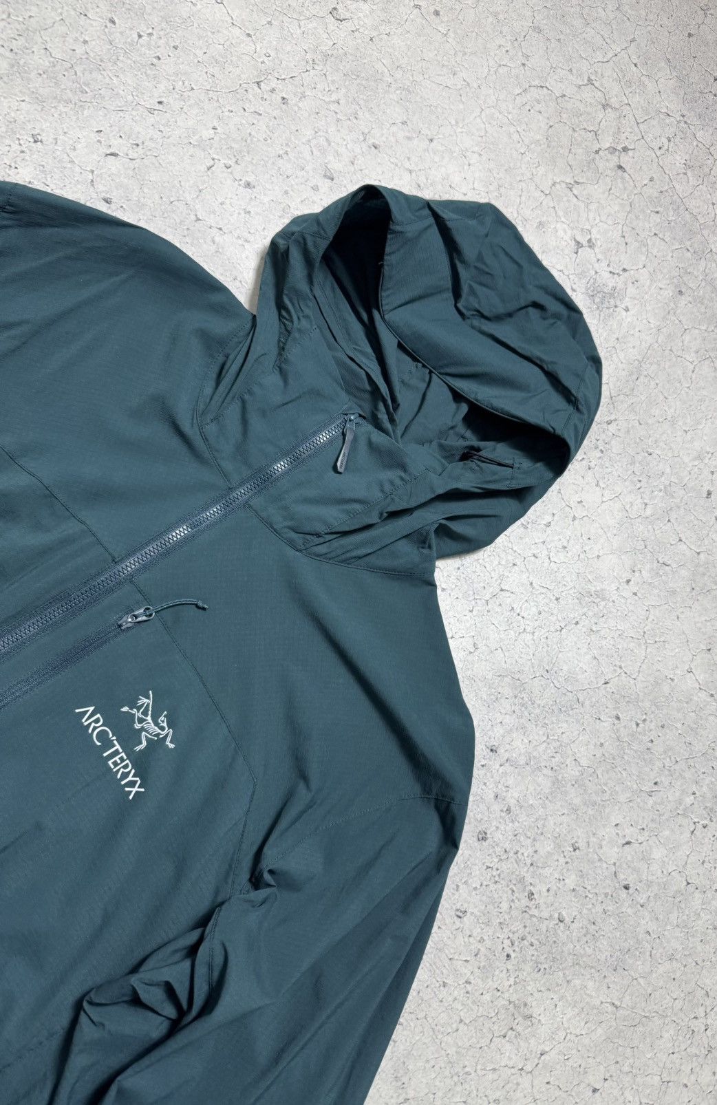 Arc'teryx Arc’teryx Men’s Light Jacket Outdoor Size L Size US L / EU 52-54 / 3 - 4 Thumbnail