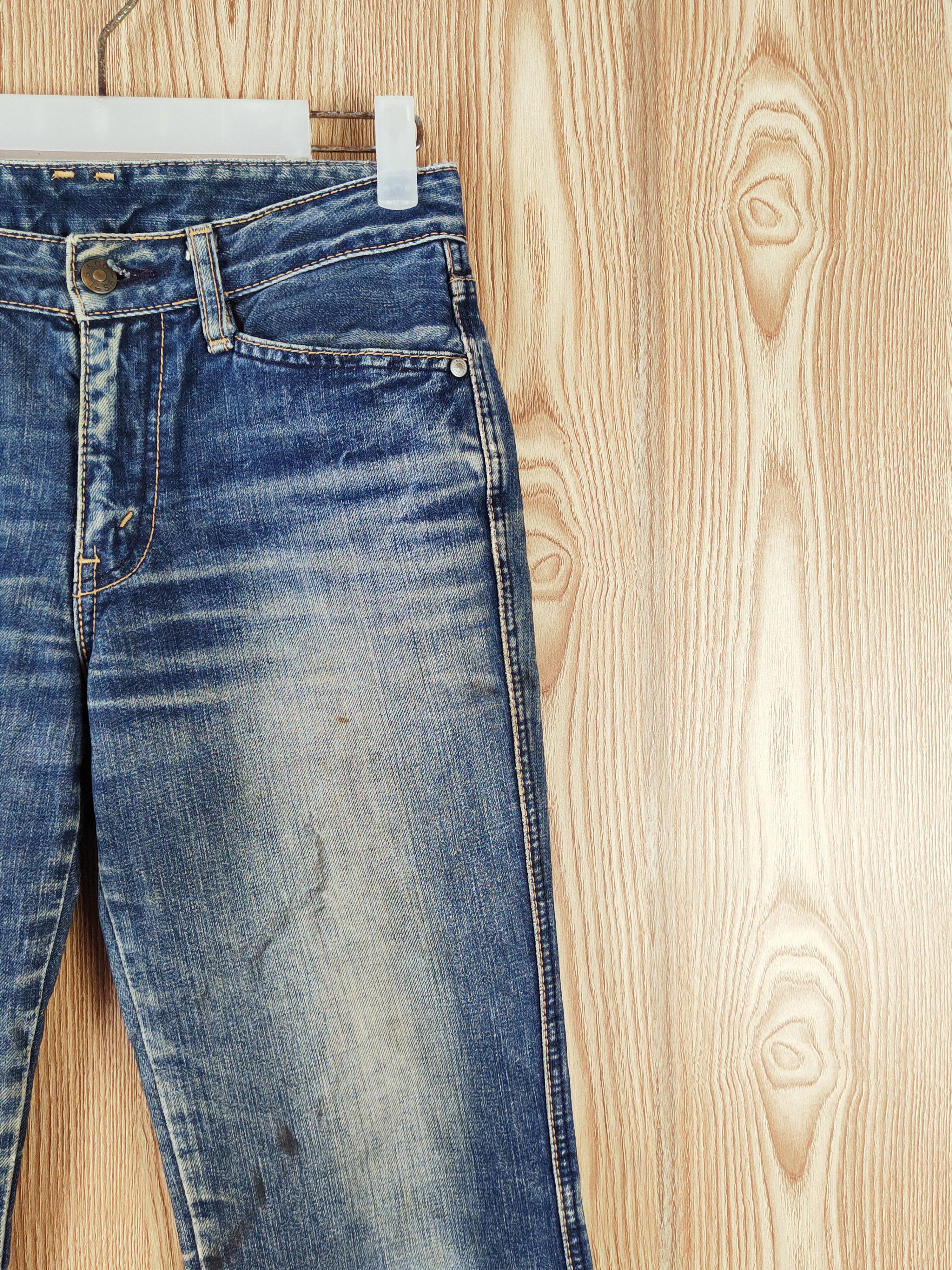 Levi's Levi's Dark Blue Distressed Ripped Jeans #W611 Size 28" / US 6 / IT 42 - 5 Thumbnail