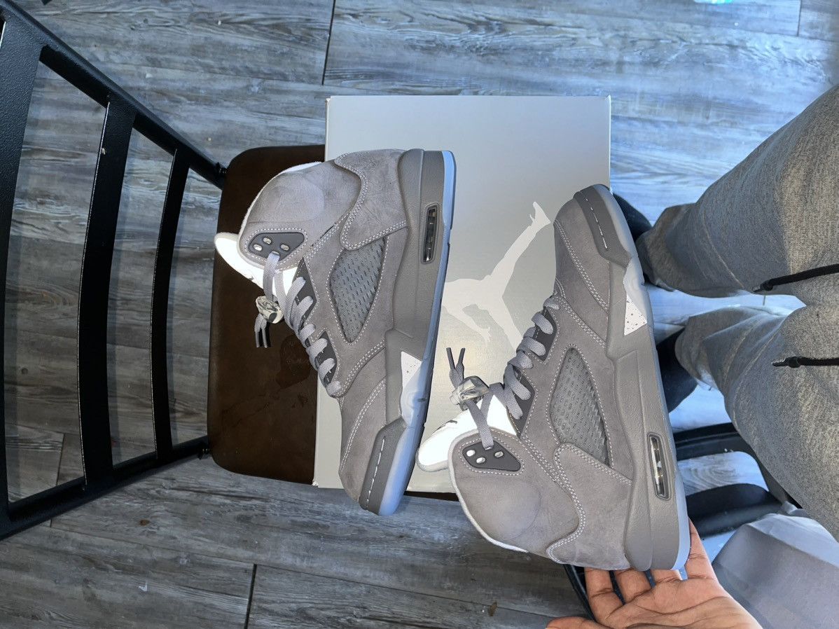 Jordan Brand Air jordan retro 5 “wolf grey” Size US 9.5 / EU 42-43 - 3 Thumbnail