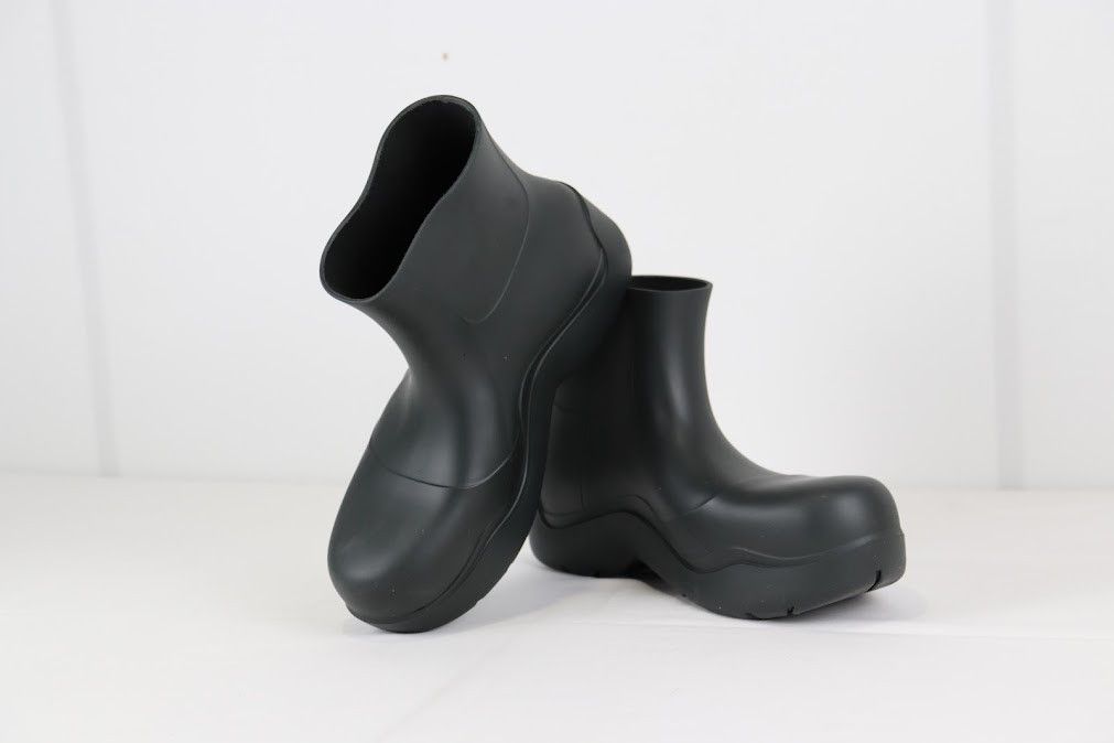 Bottega Veneta o1rshd1 Puddle Ankle Boots in Camping Size US 9 / EU 42 - 4 Thumbnail