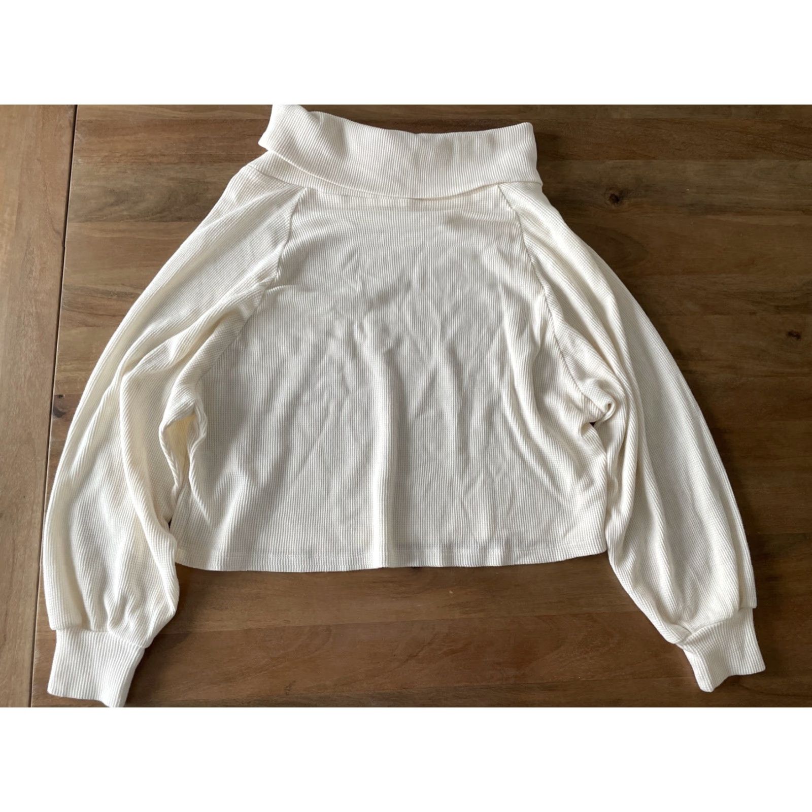 Vintage Pilcro Sweater Women M Ivory Waffle Knit Turtleneck Cropped Dolman Sleeve Pullover Size M / US 6-8 / IT 42-44 - 2 Thumbnail