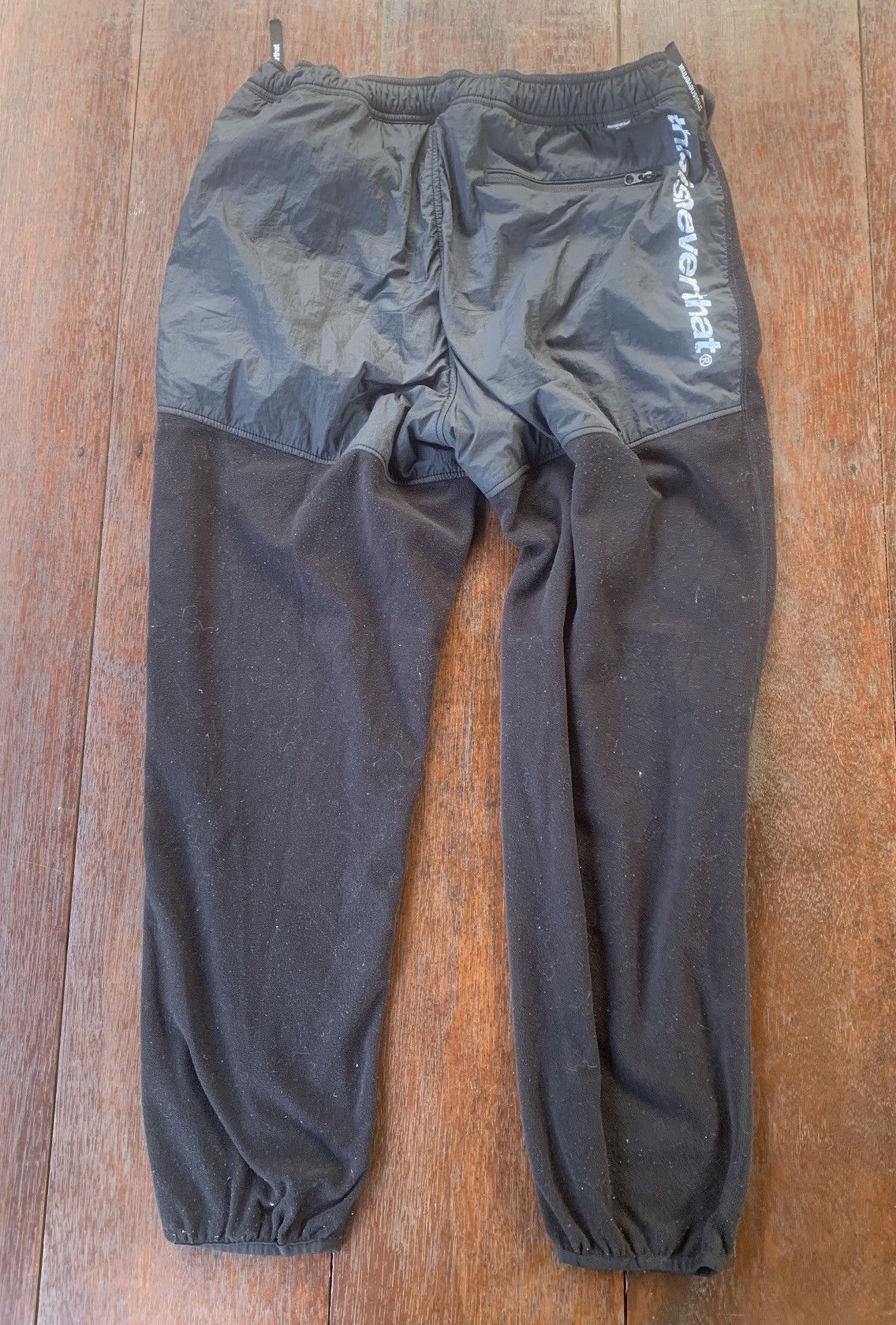 thisisneverthat This is never that black fleece joggers Size US 35 - 2 Thumbnail