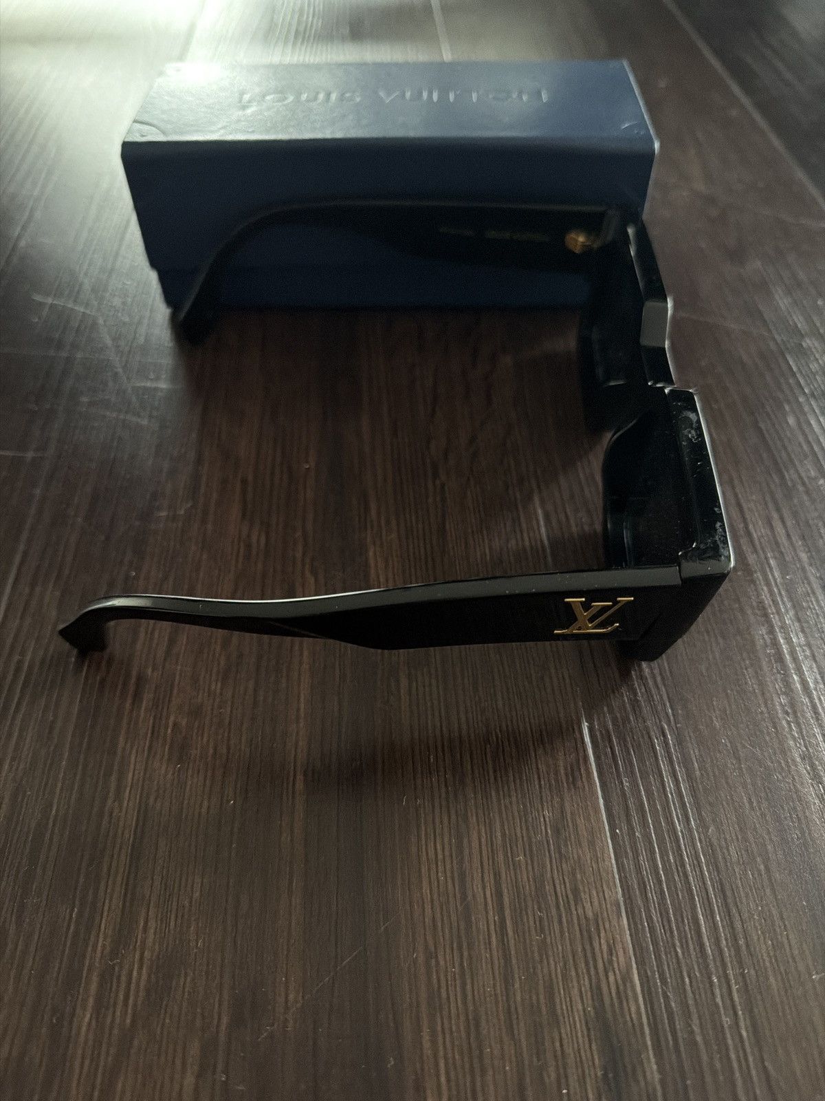 Louis Vuitton Louis Vuitton Square Clash Sunglasses Size ONE SIZE - 4 Thumbnail