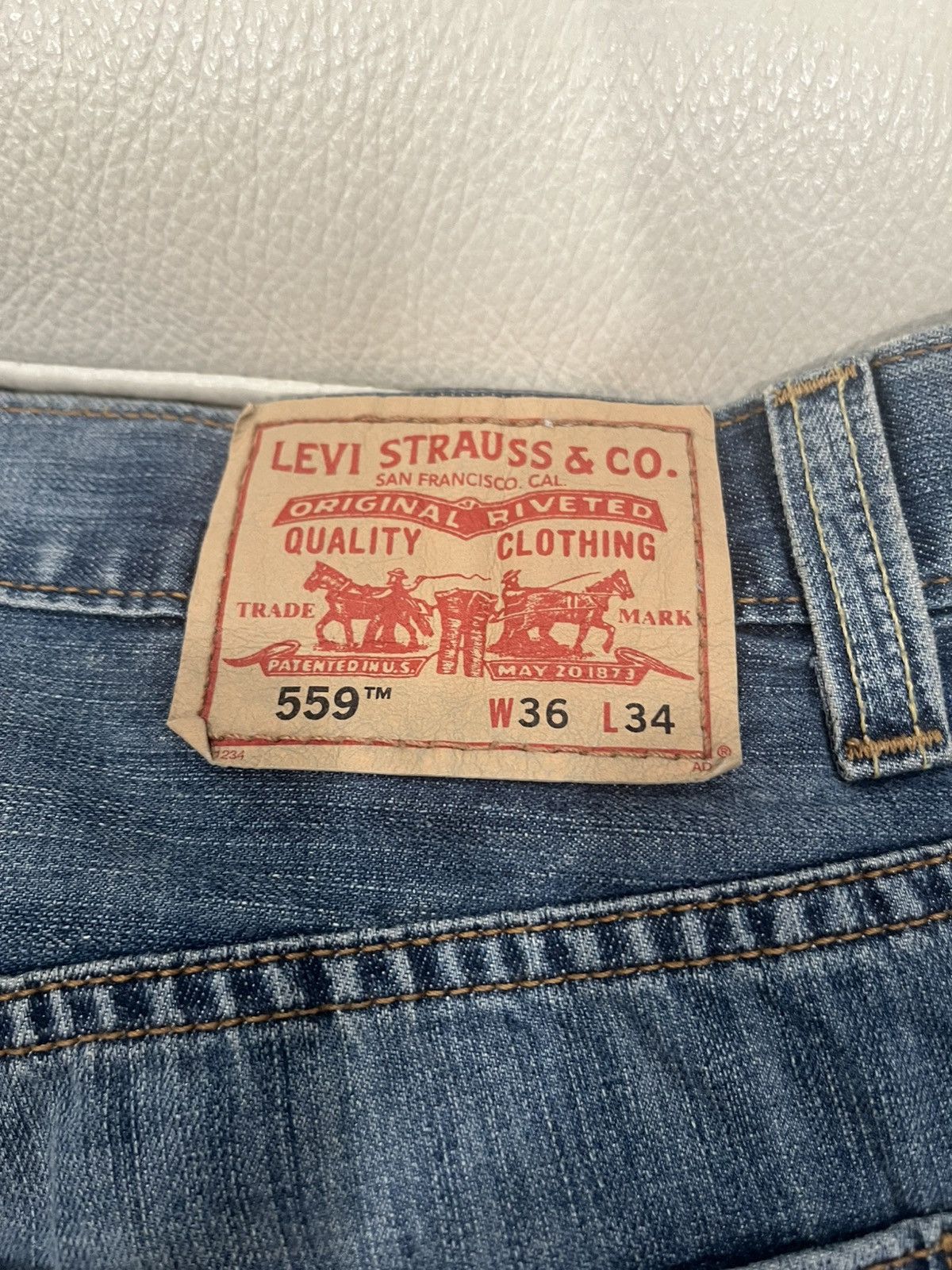 Levi's Vintage Clothing Vintage Levi 559 Jeans Size US 36 / EU 52 - 4 Thumbnail