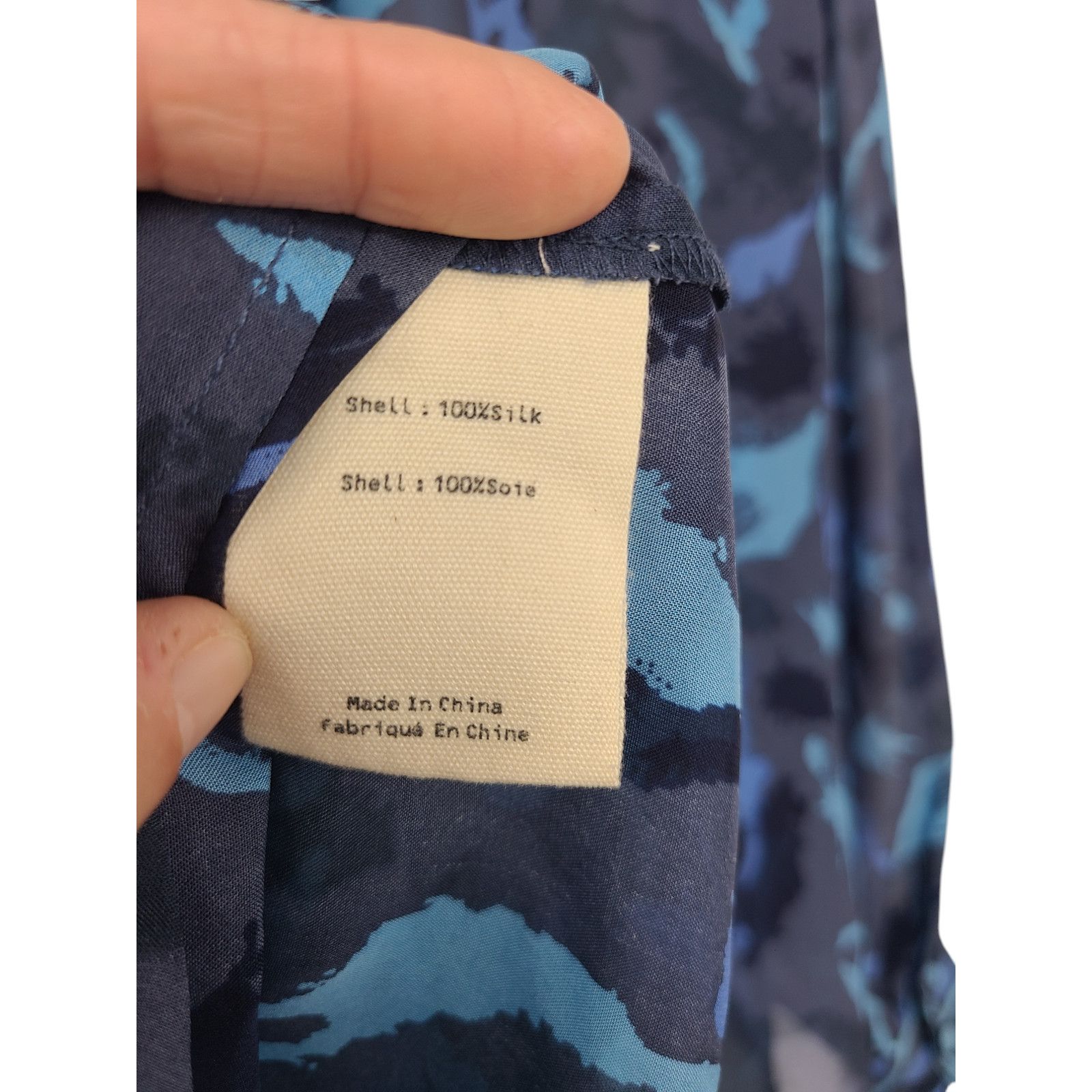 L'AGENCE L'AGENCE Silk Abstract Watercolor Print Button Up Blouse XS Size XS / US 0-2 / IT 36-38 - 5 Thumbnail
