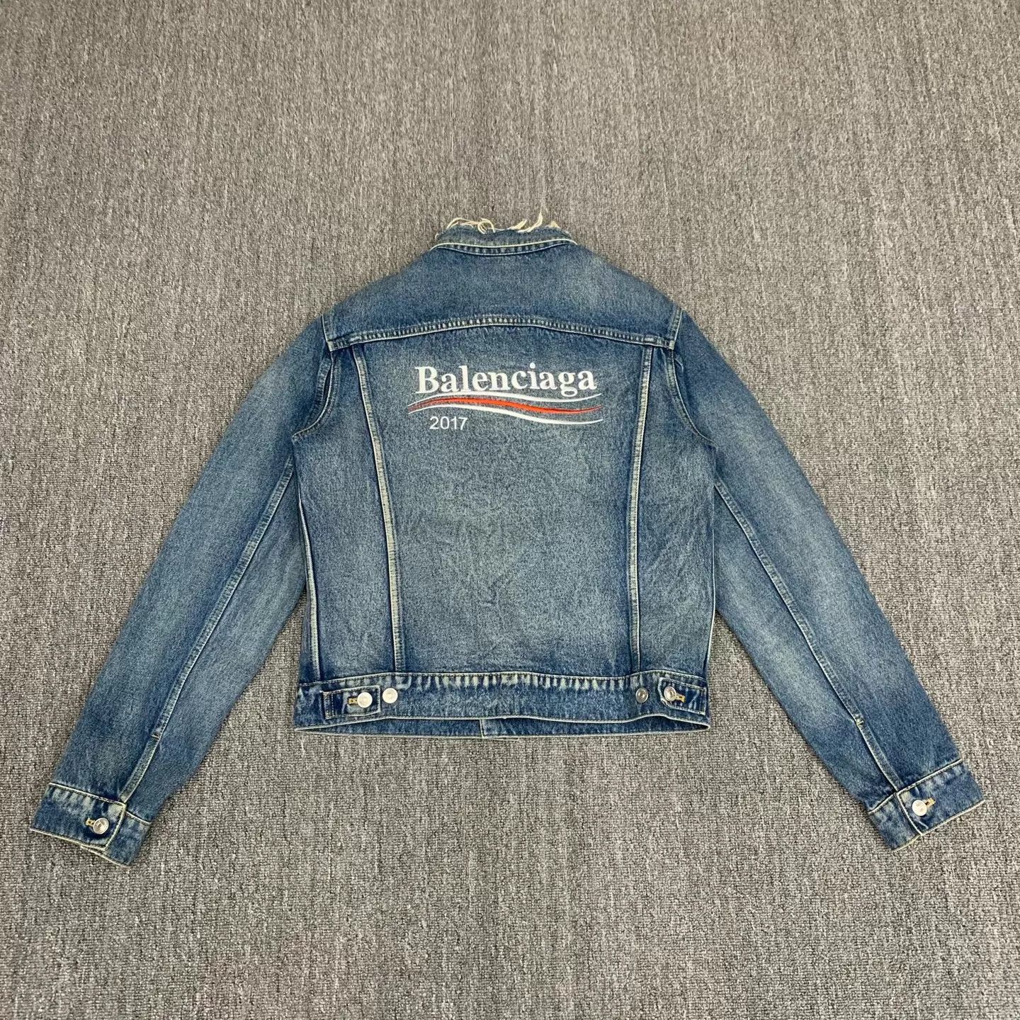 Balenciaga Balenciaga Blue Coke Washed Distressed Denim Jacket 46 95New Size US S / EU 44-46 / 1 - 2 Thumbnail