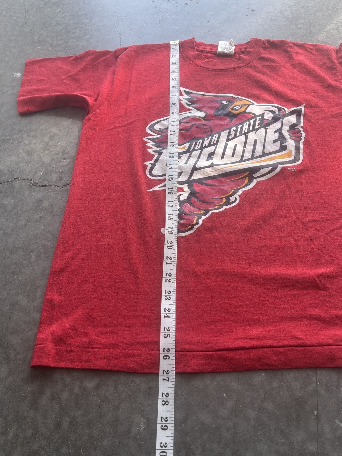 Fruit Of The Loom × Vintage Vintage 90s Iowa State Cyclones Graphic Tee Size US L / EU 52-54 / 3 - 8 Thumbnail