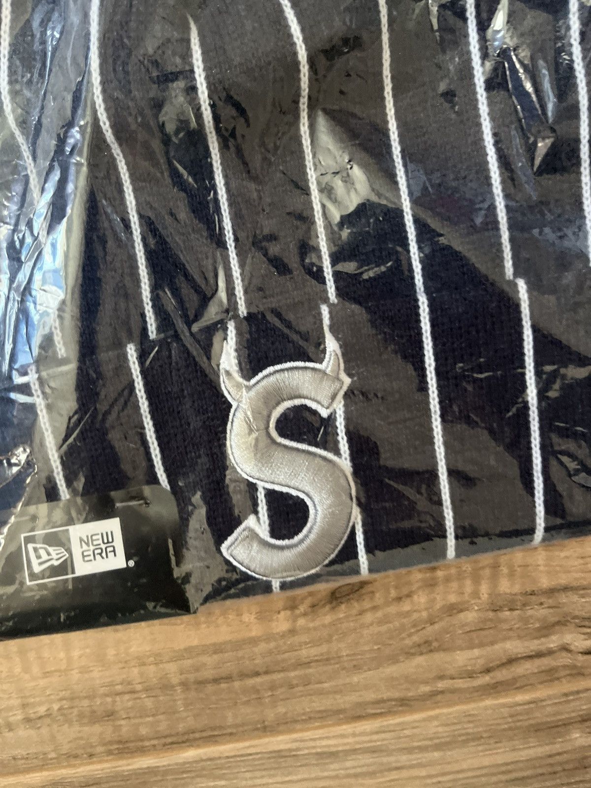Supreme Supreme New Era Devil S Logo Beanie Size ONE SIZE - 2 Thumbnail