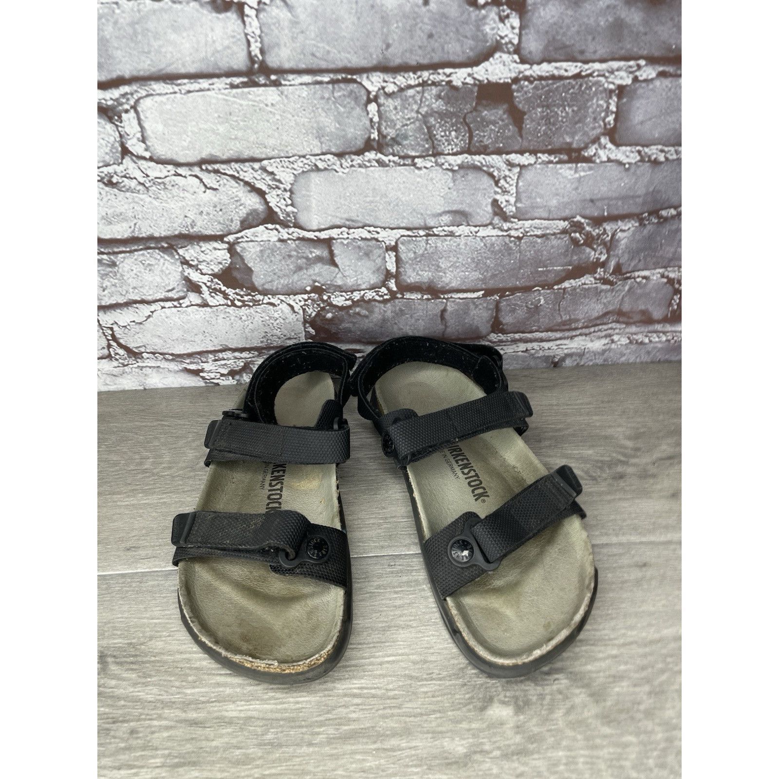 Birkenstock Birkenstock Kalahari Black Cross Country Strap Sandals Women Size US 8 / IT 38 - 14 Thumbnail