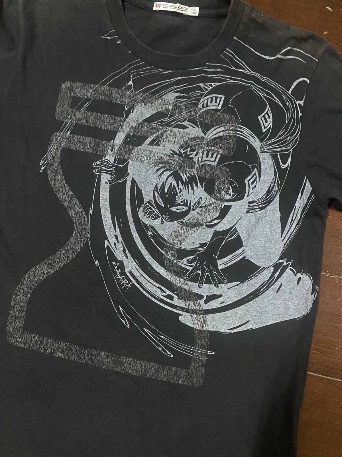 Vintage Rare naruto Garaa x ut shirt sun faded Size US S / EU 44-46 / 1 - 5 Thumbnail