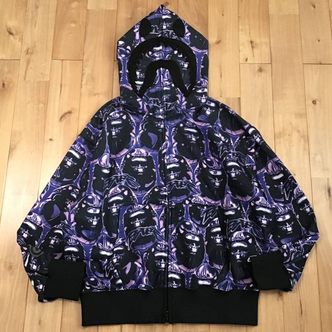 Bape BAPE APE HEAD GRAFFITI SHARK FULL ZIP HOODIE a bathing ape Size US S / EU 44-46 / 1 - 1 Thumbnail