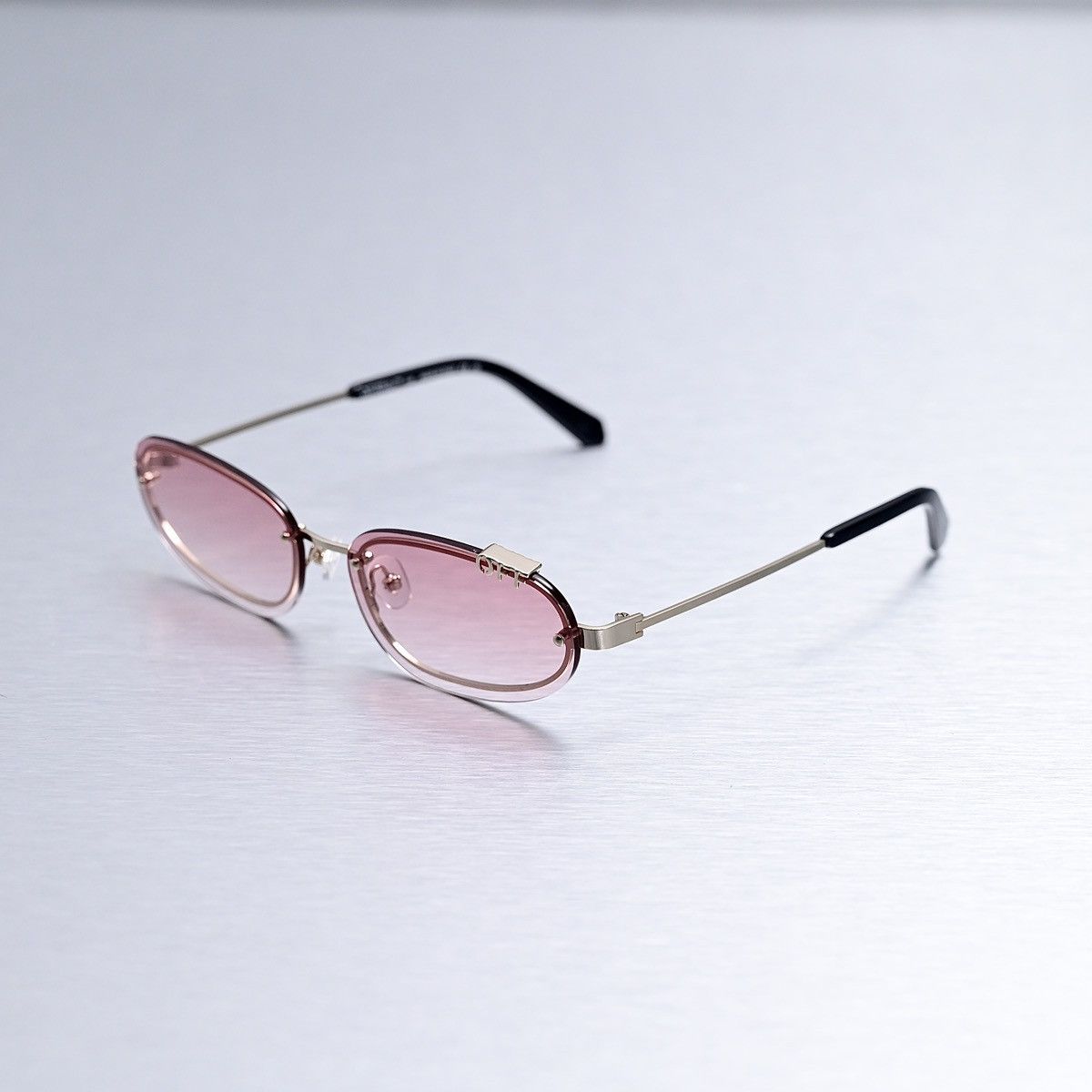 Off-White OFF WHITE MIAMI GOLD GRADIENT RED SUNGLASSES Size ONE SIZE - 1 Thumbnail